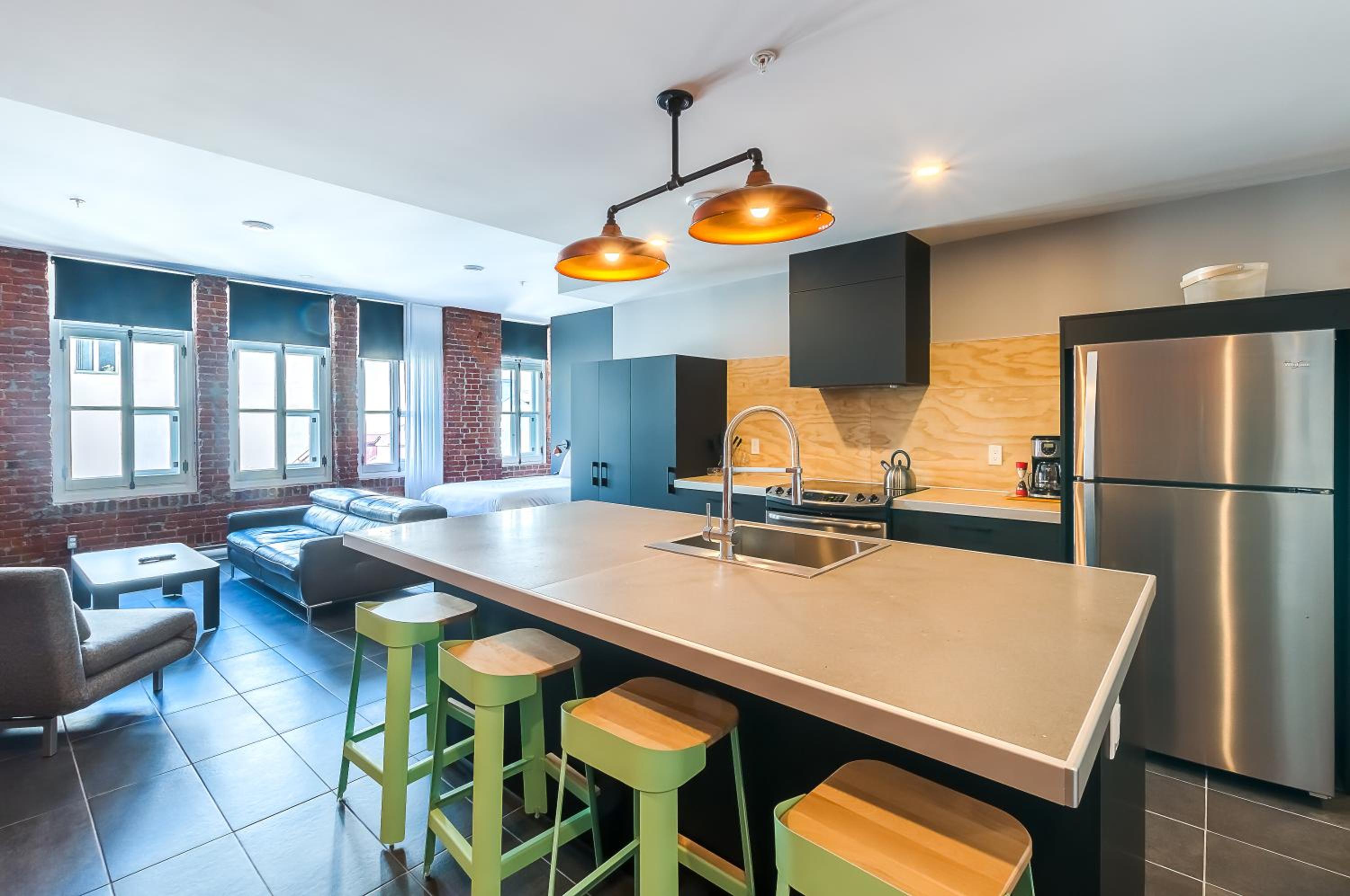 One-Bedroom Loft T303