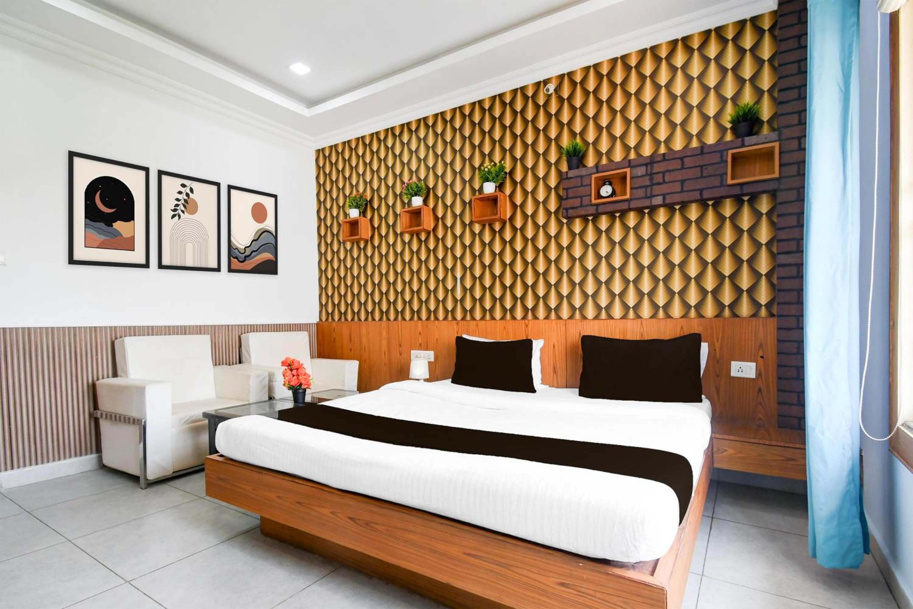 Classic Triple Room
