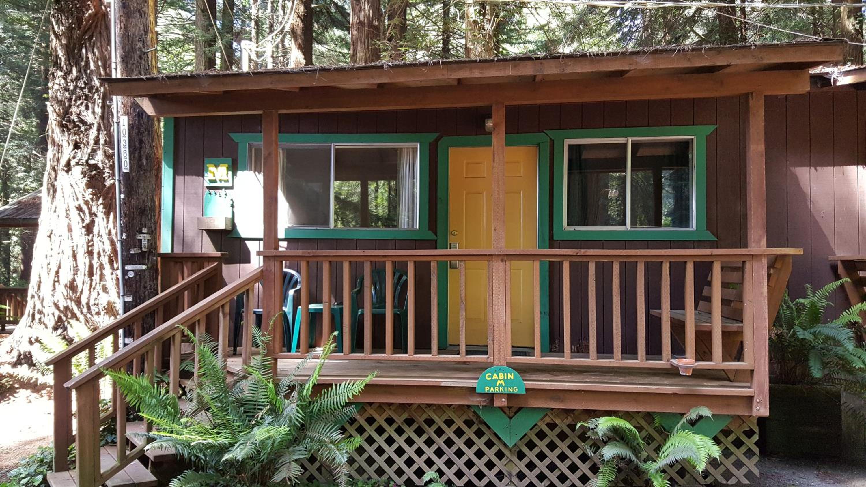 One-Bedroom Bungalow (Dogs OK)