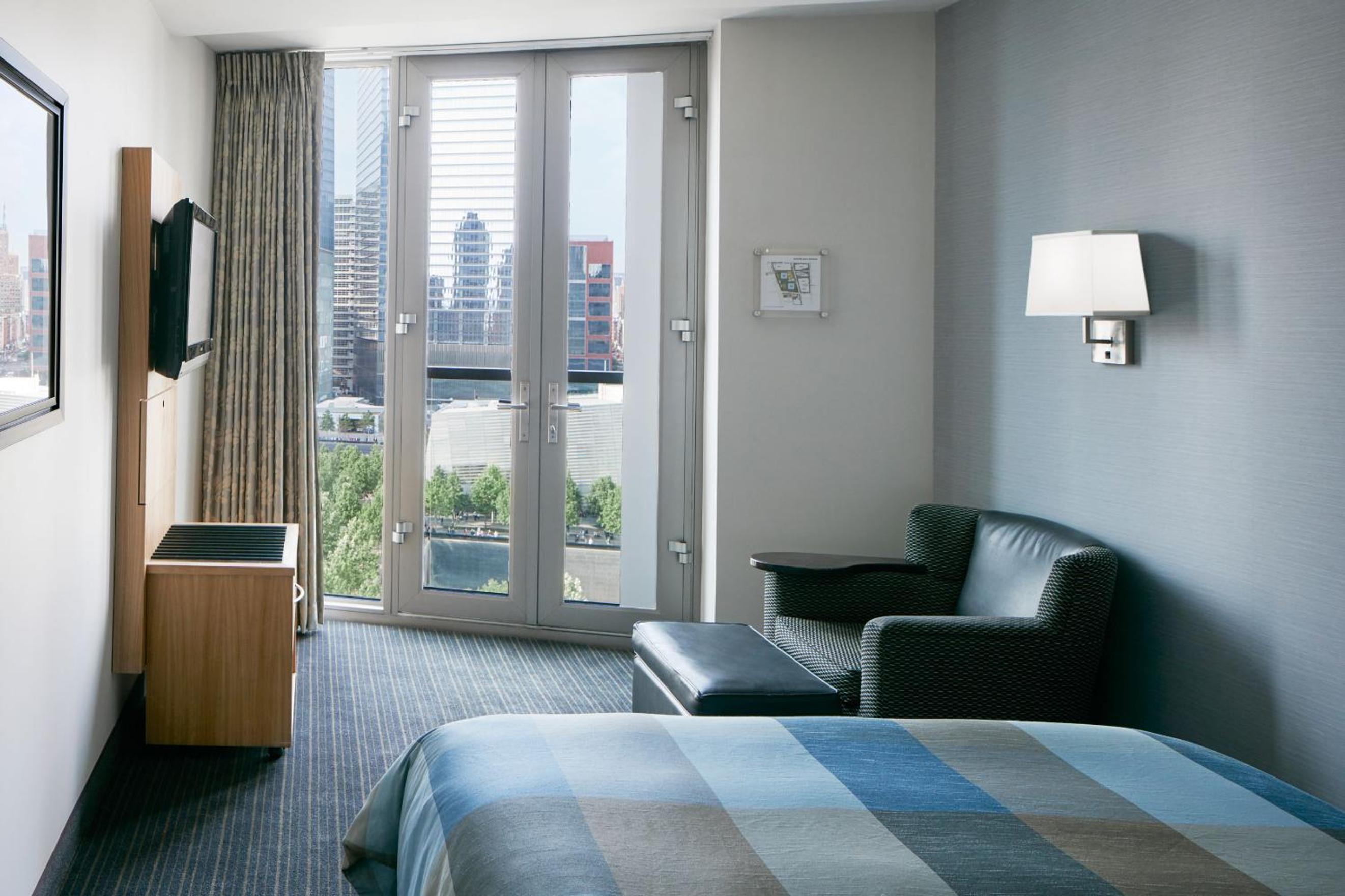 Superior Queen Room with 911 Memorial Site View