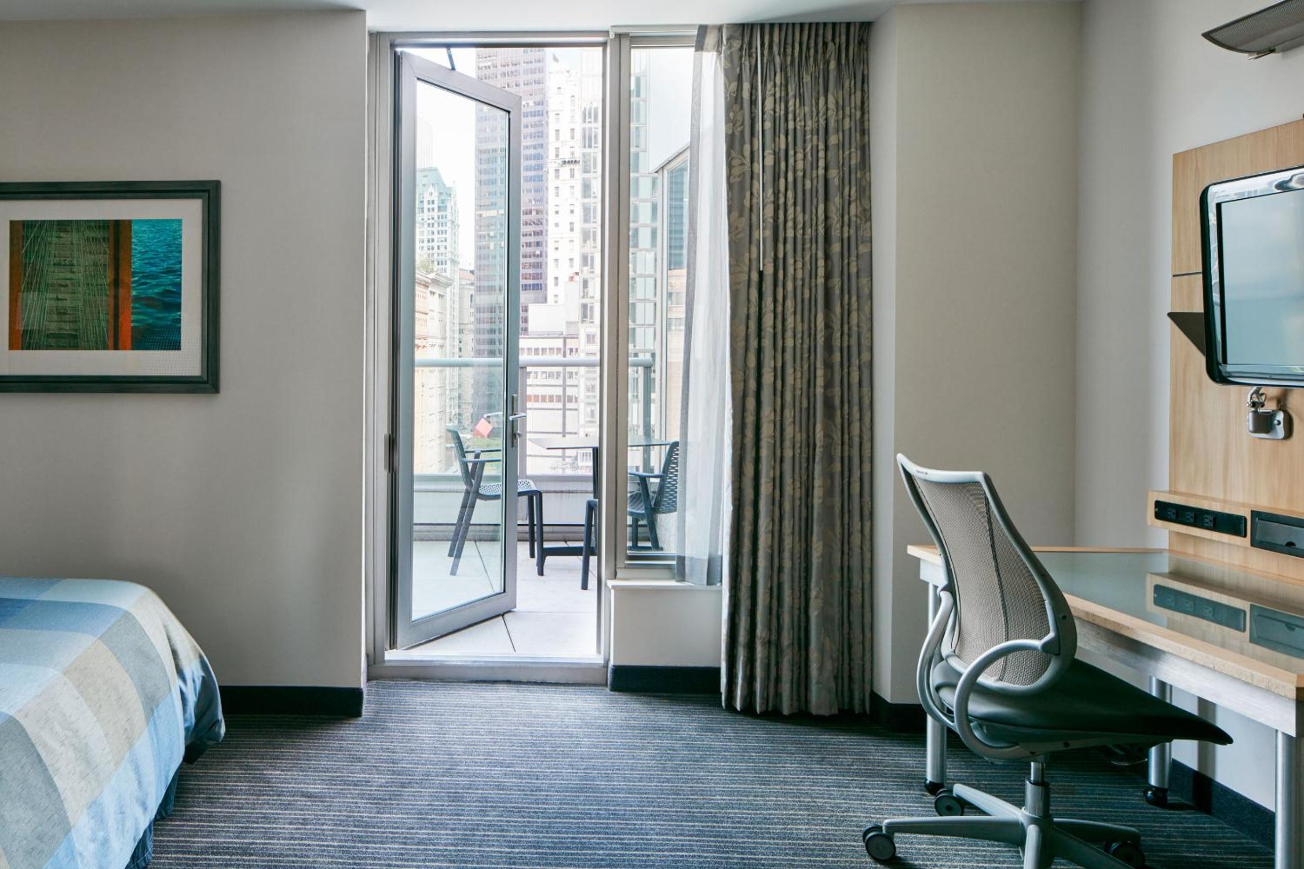 Superior Queen Room with Terrace