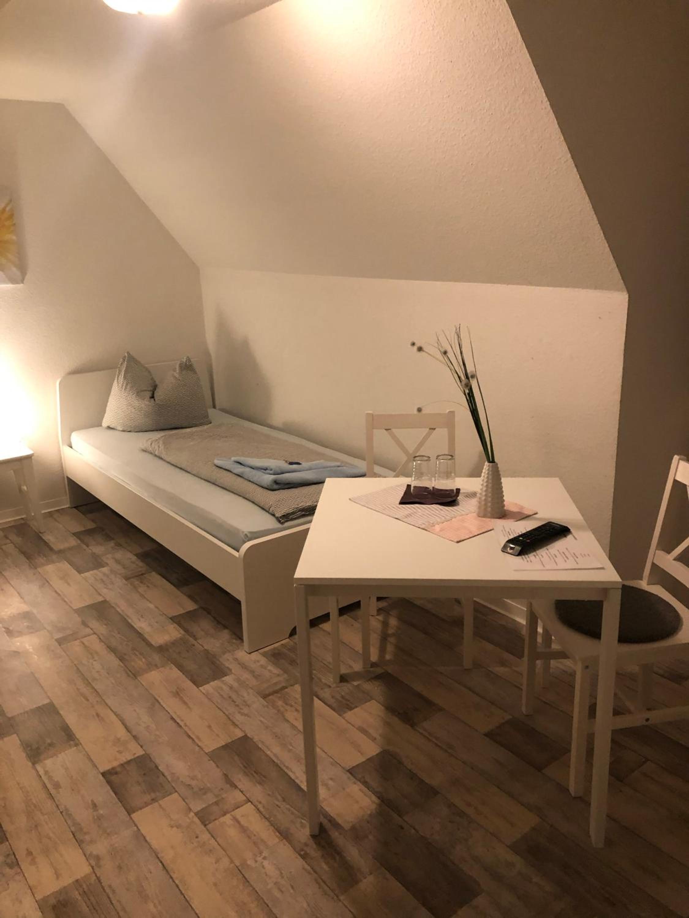 Single Room photo 1