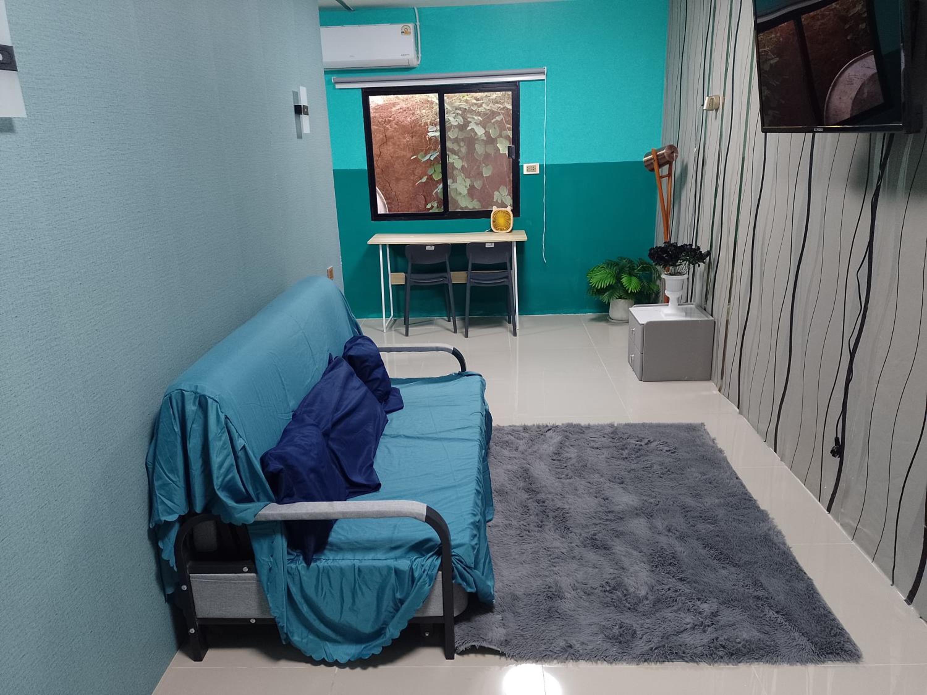 Deluxe Family Room photo 2