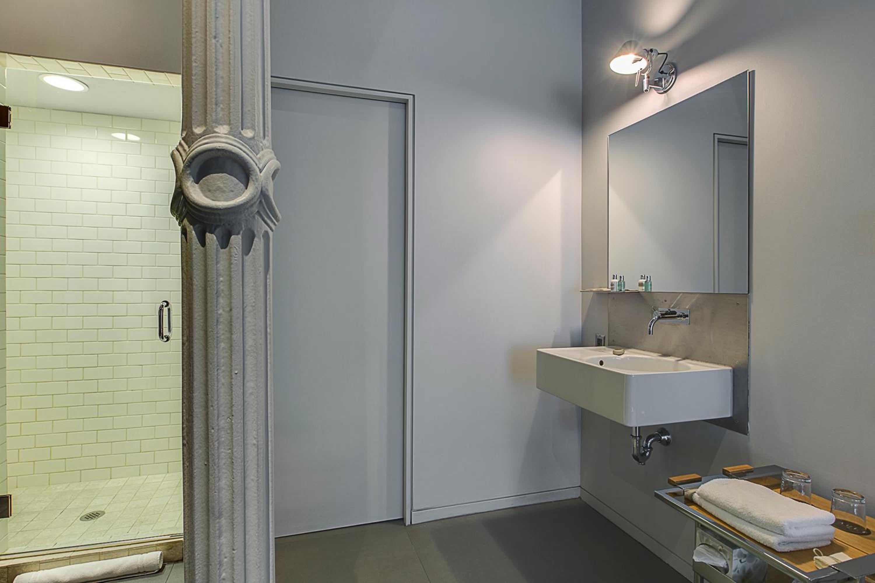 Deluxe Loft - Photo 3