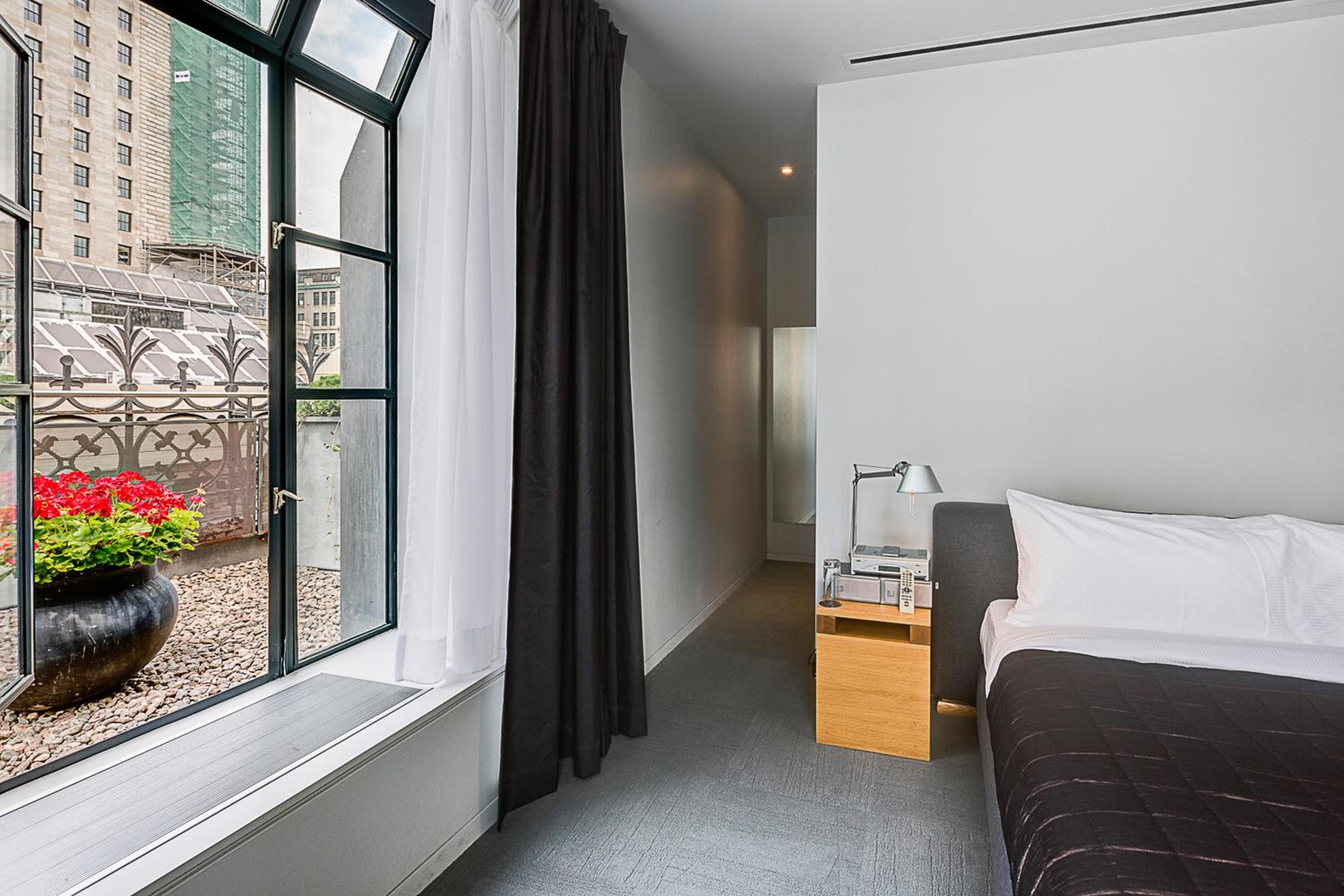 Premium Suite with Terrace