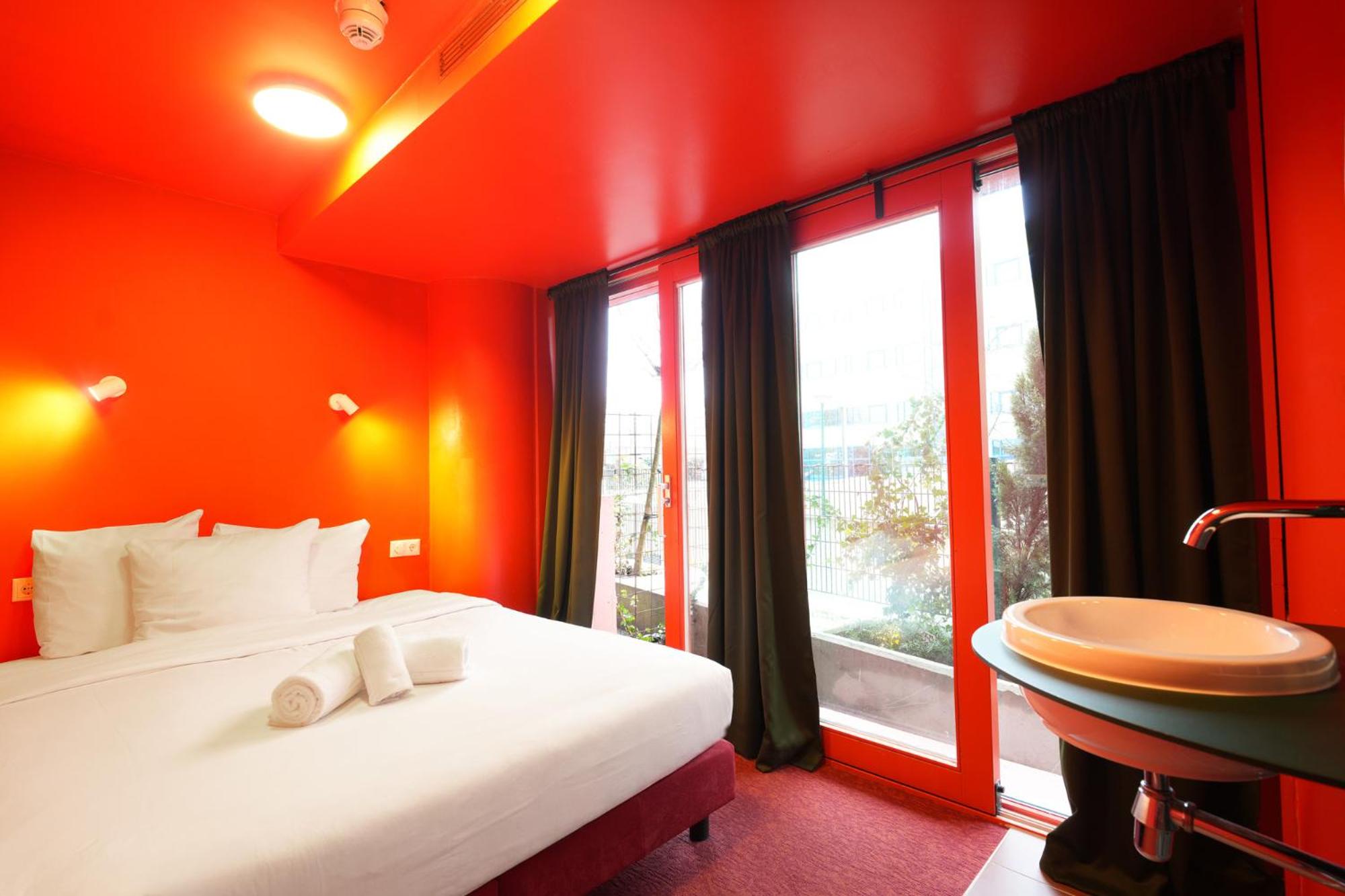 Terrace Room (shared bathroom)
