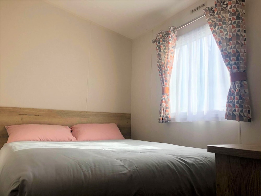 Deluxe Mobile Home photo 3