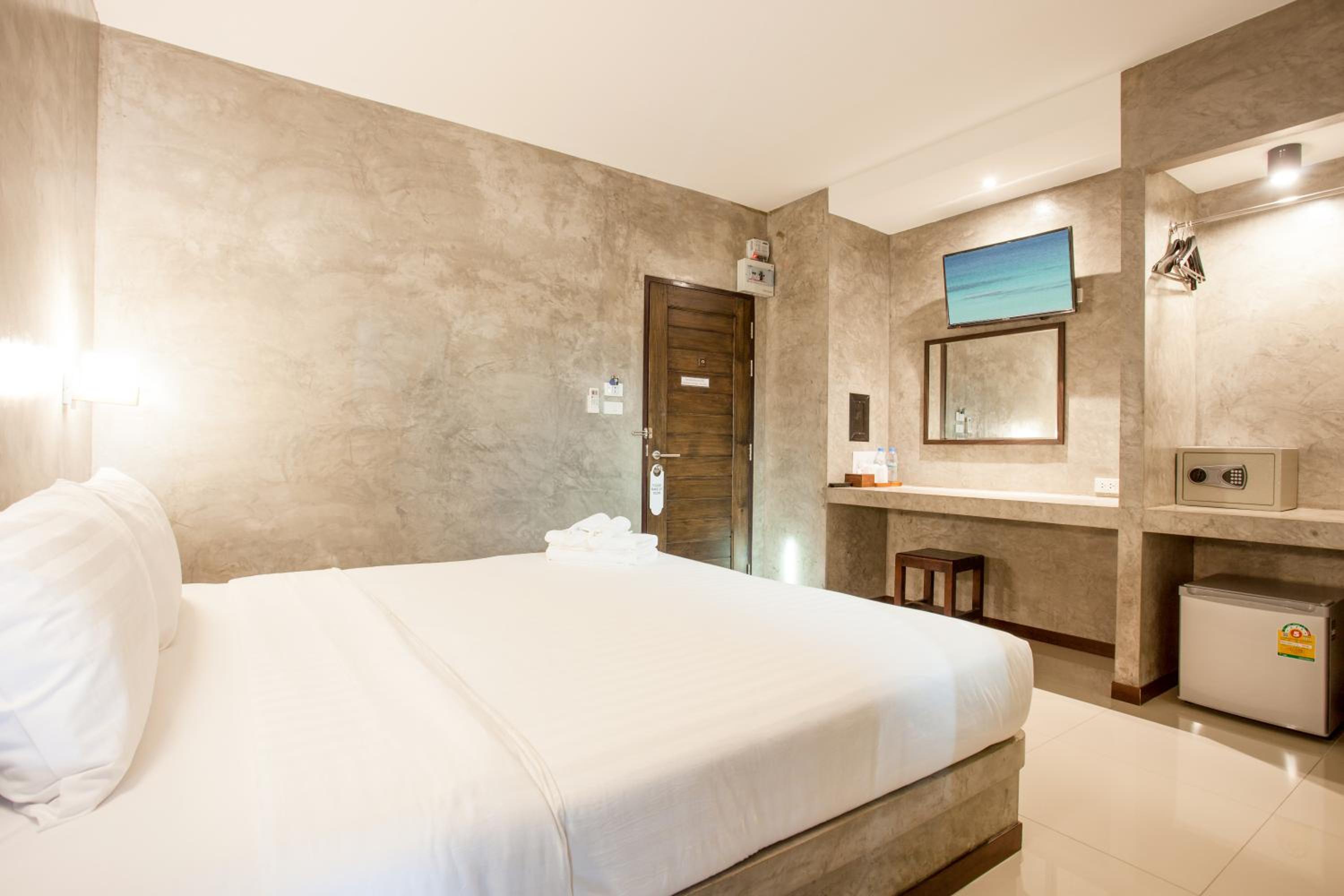 Double Room with Balcony photo 3