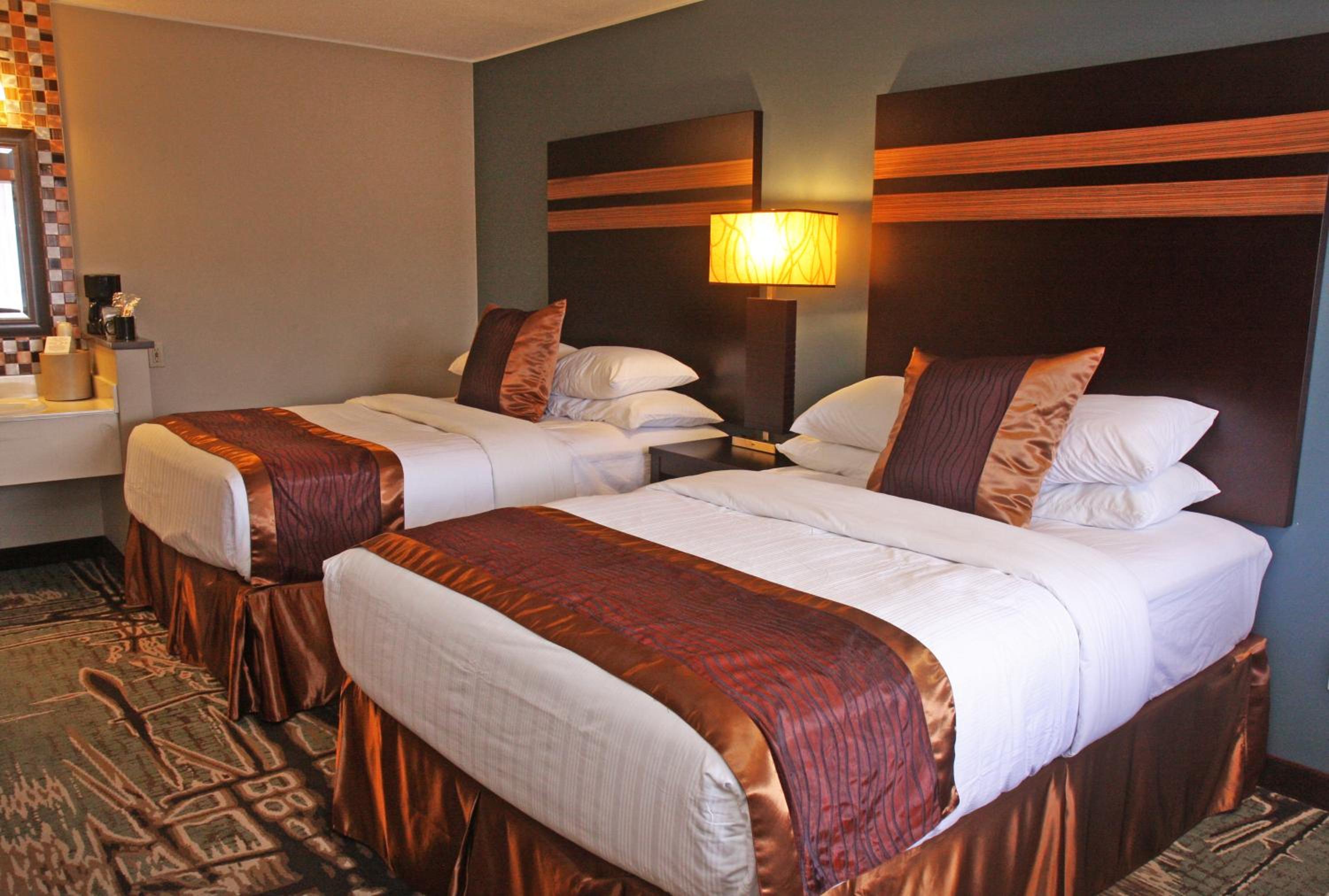 Double Room with Two Double Beds - Non-Smoking