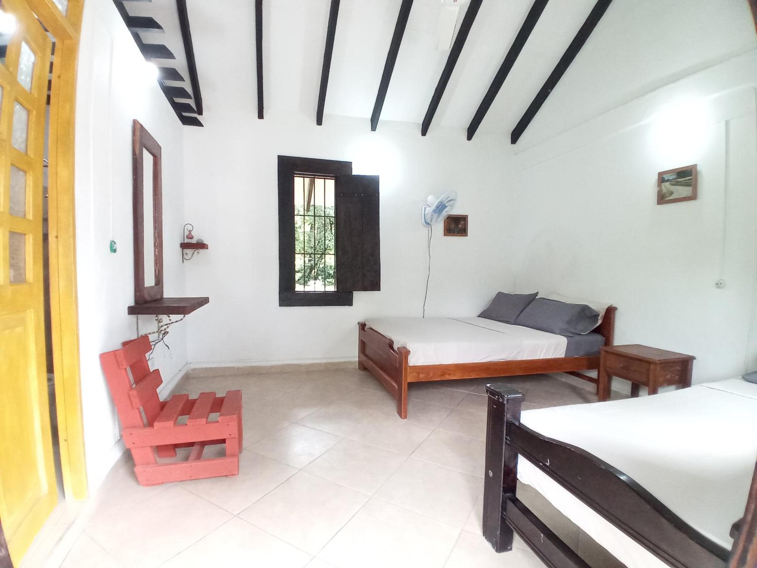 Triple Room with Private Bathroom photo 1