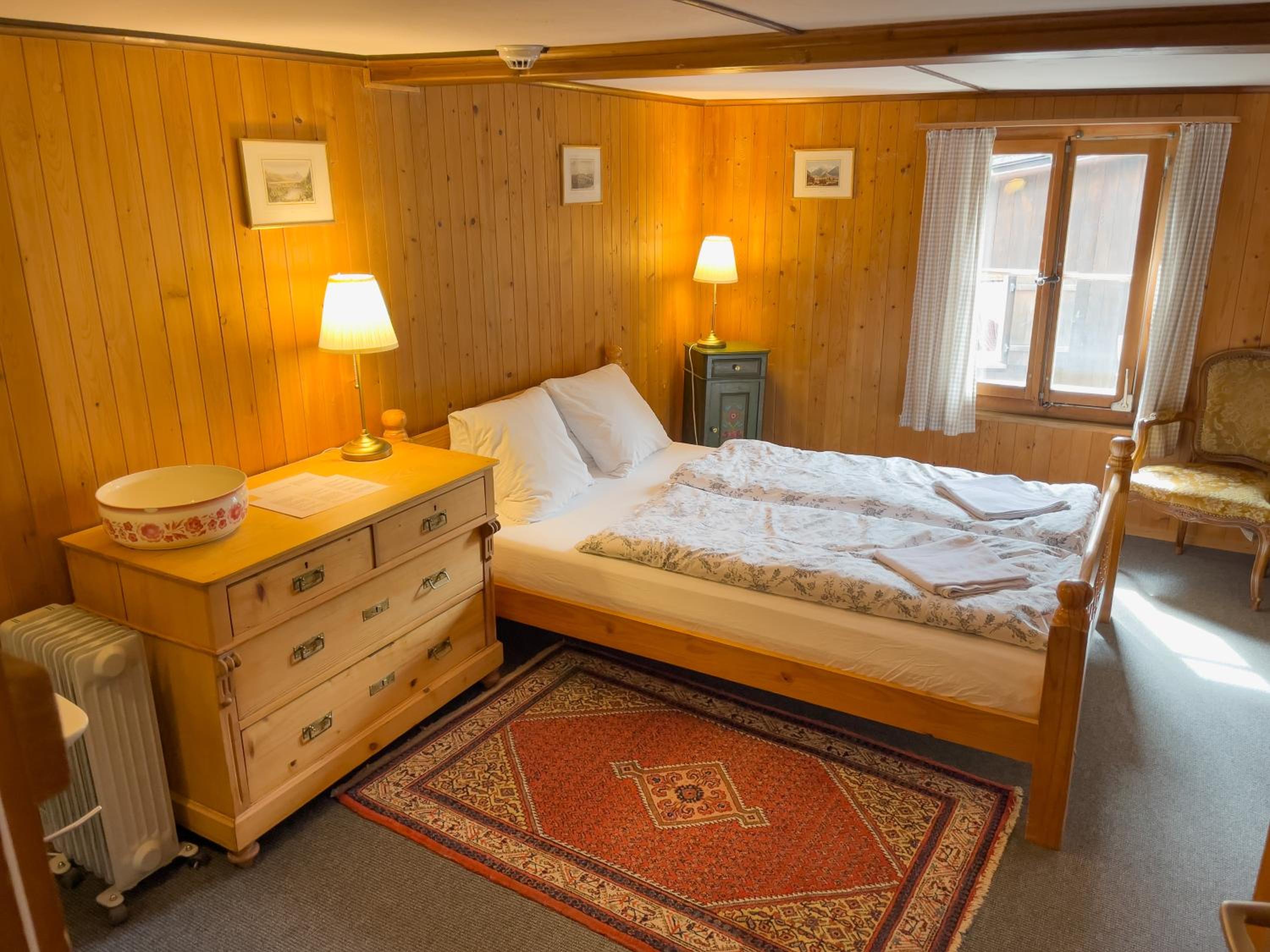 Single Room with Shared Bathroom