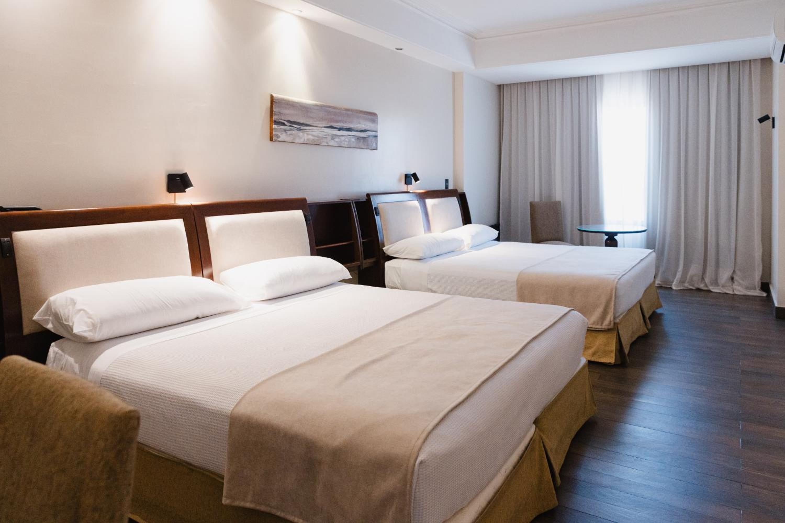 Deluxe Twin Room photo 2