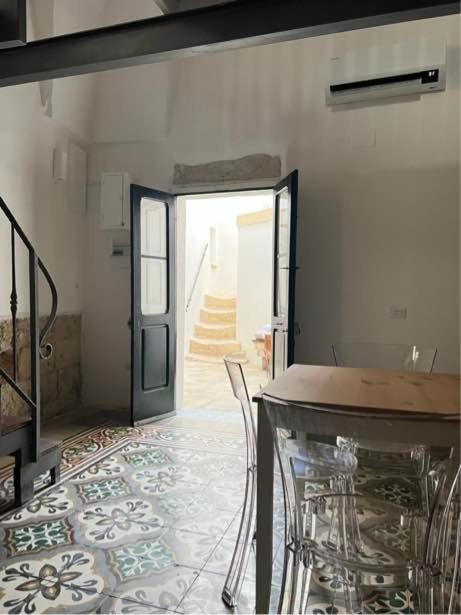 Maisonette photo 2