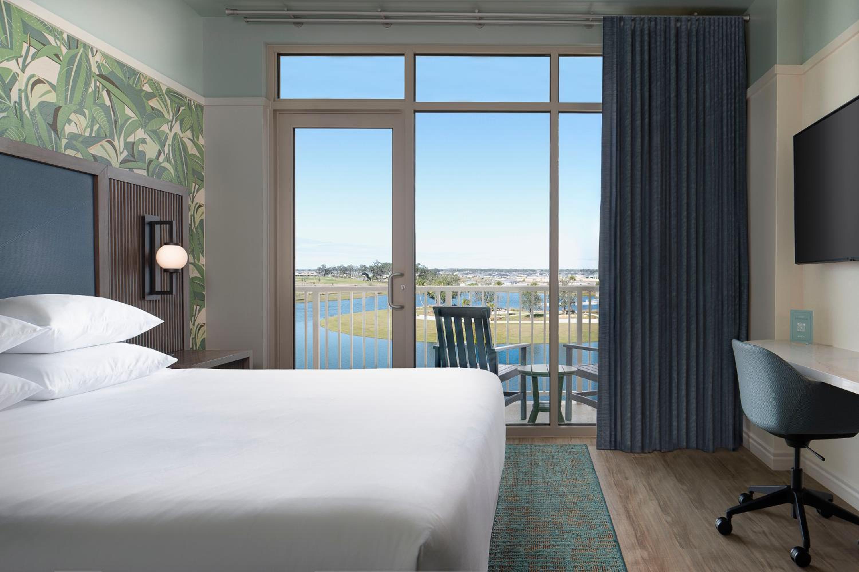 King Room with Balcony