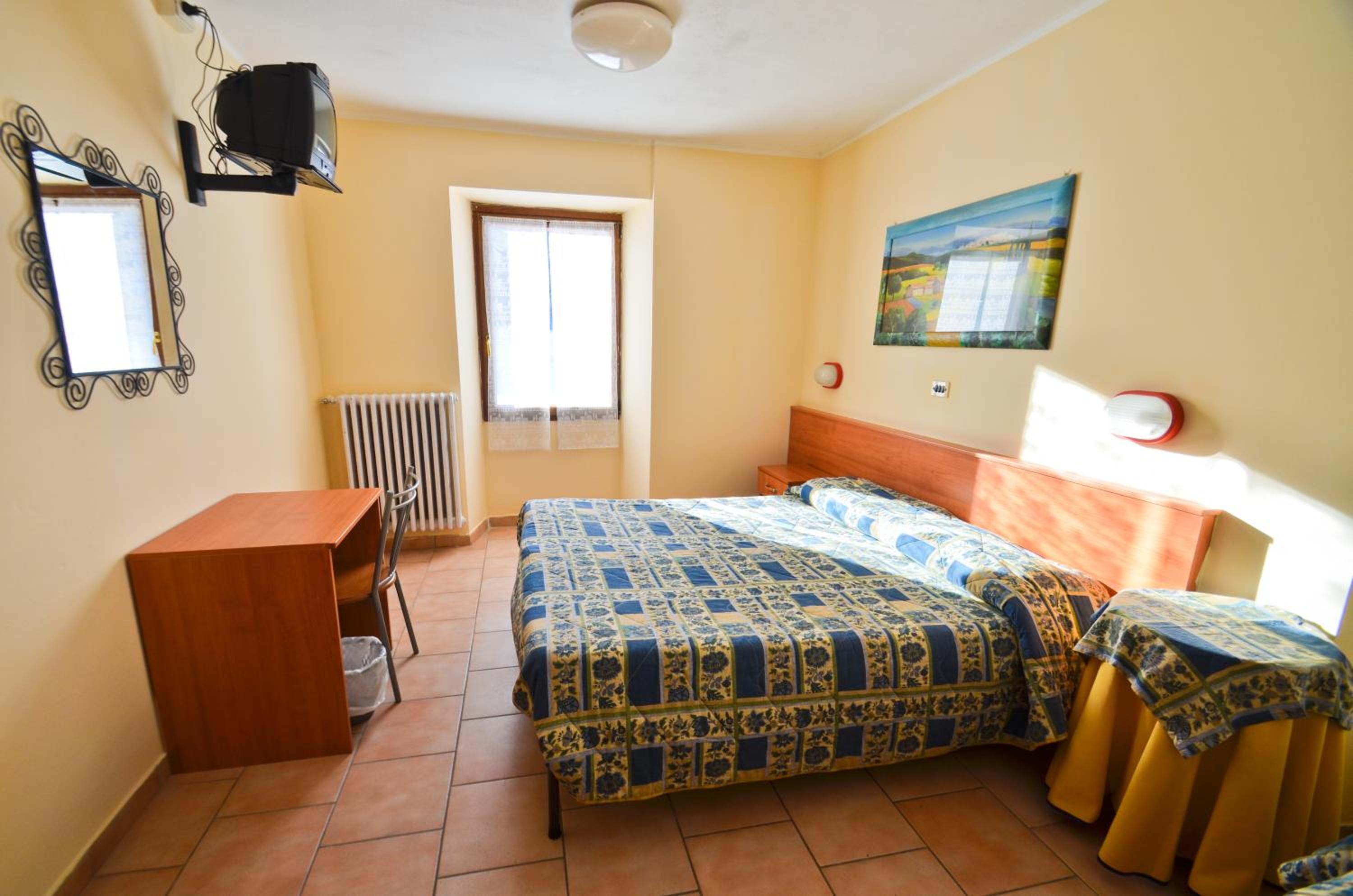Double or Twin Room with Private Bathroom