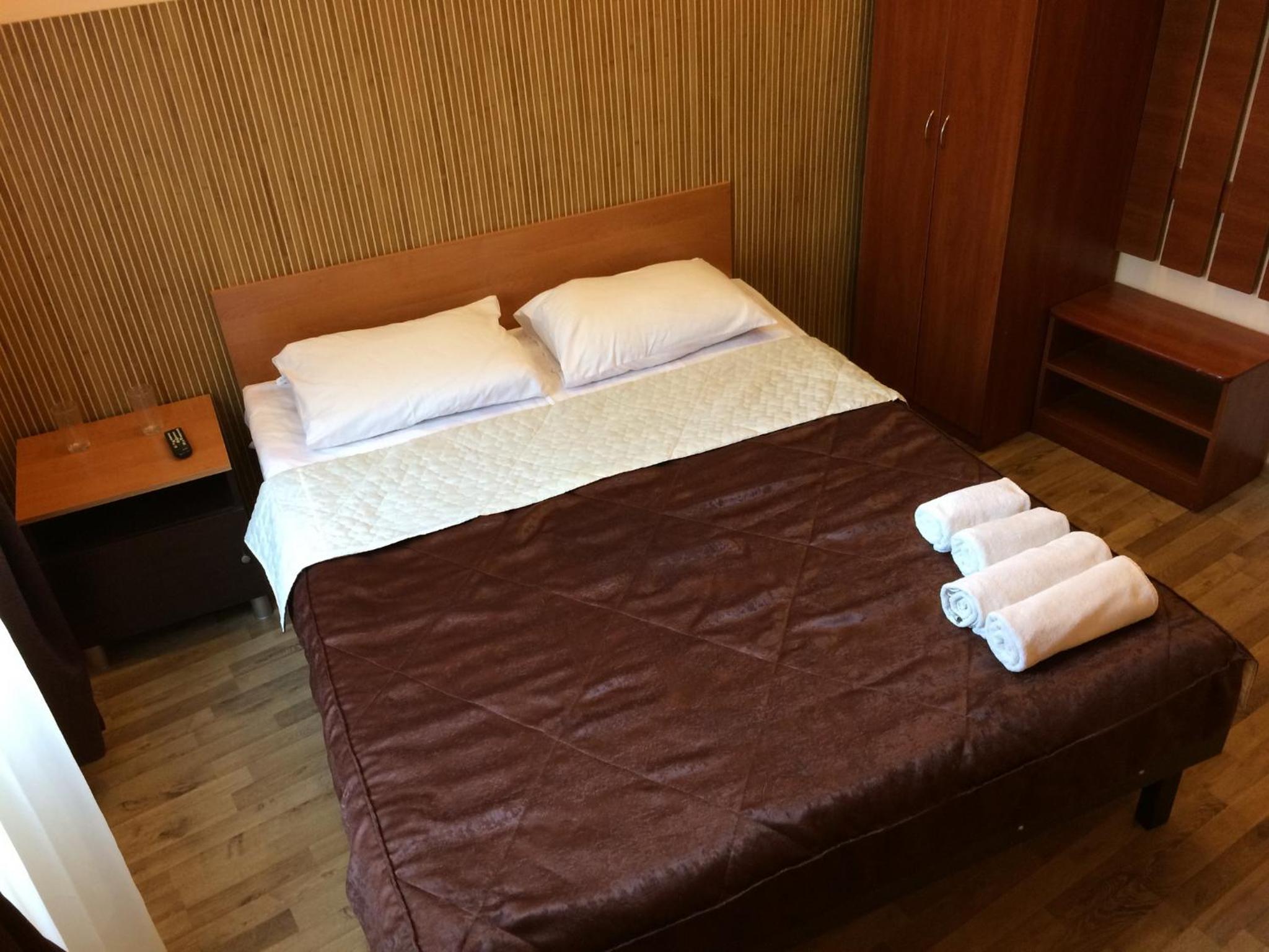 Economy Double or Twin Room with Shared Bathroom