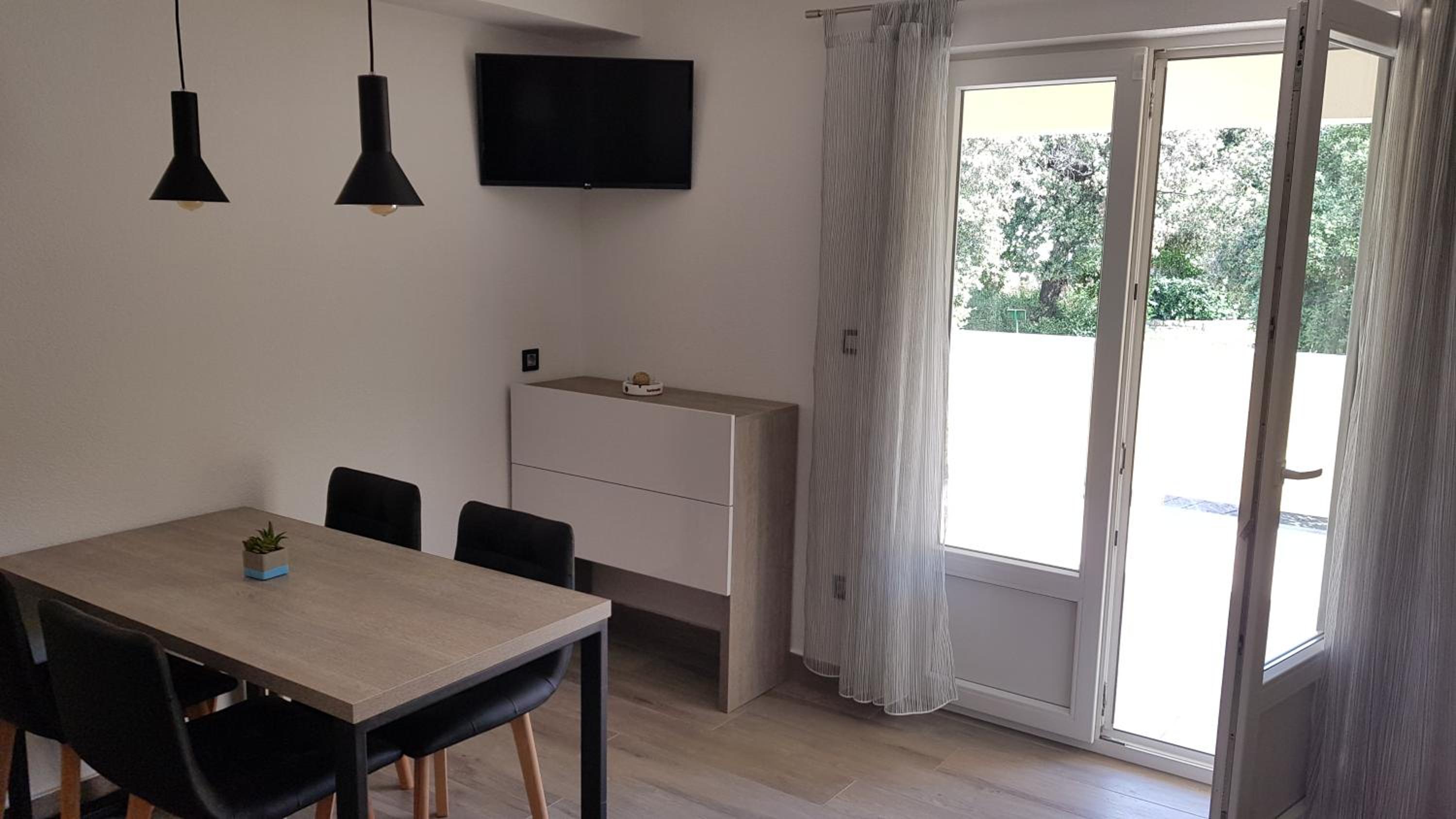 Superior Apartment photo 3