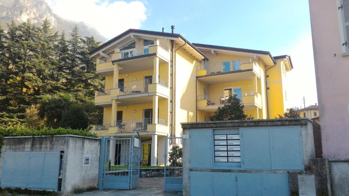 Apartment with Terrace