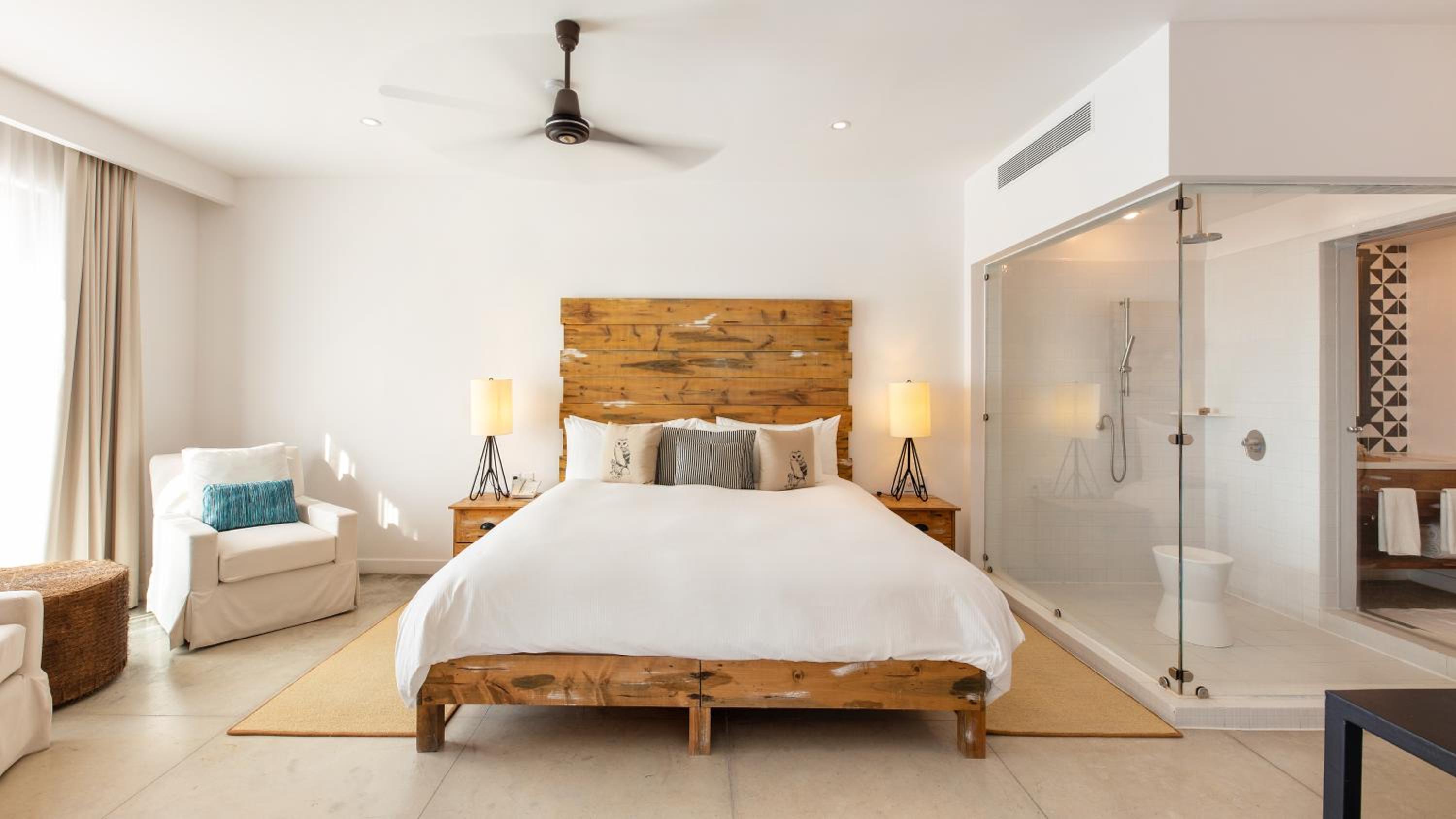 Two-Bedroom Suite - Photo 10