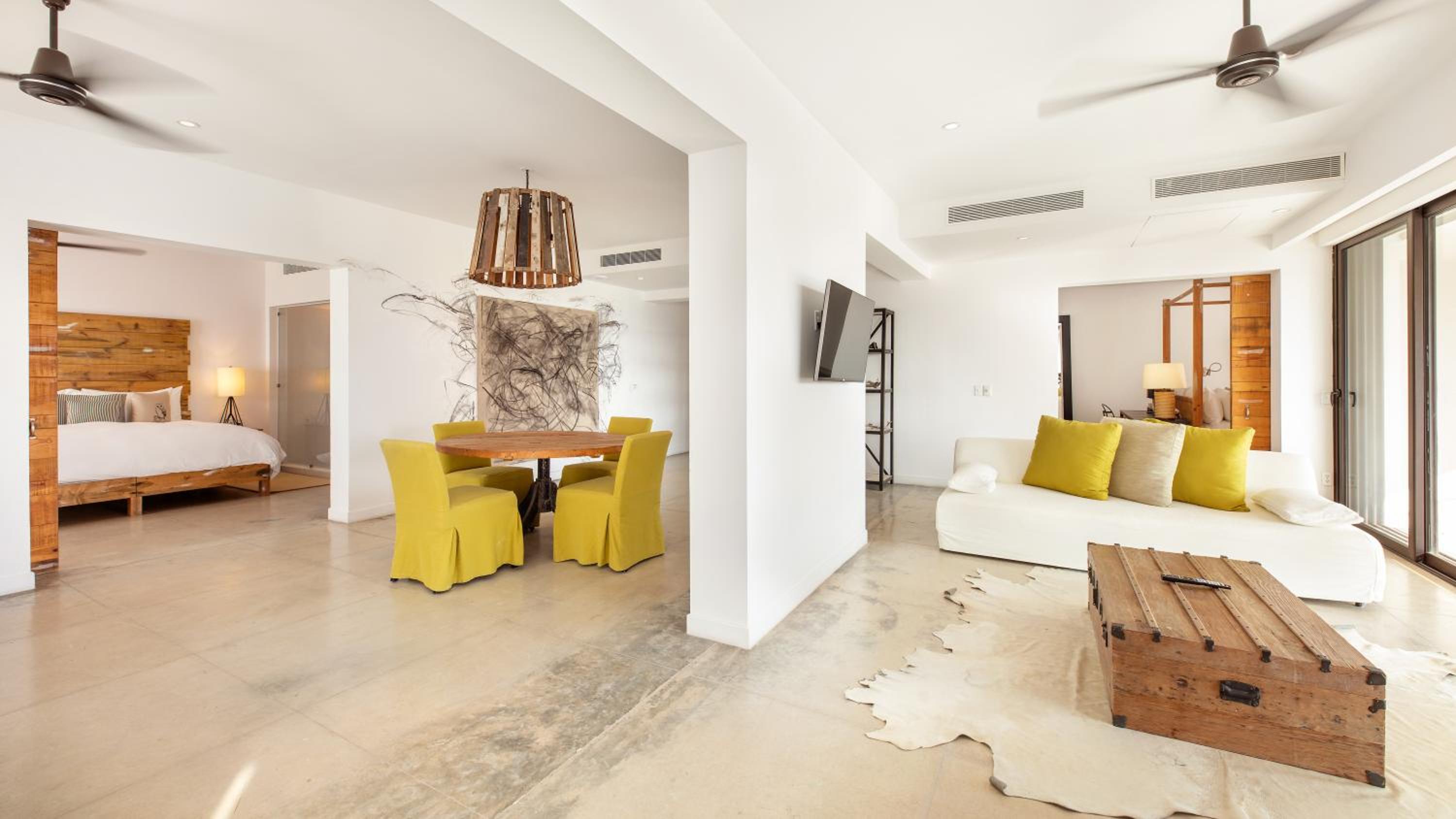 Two-Bedroom Suite - Photo 9
