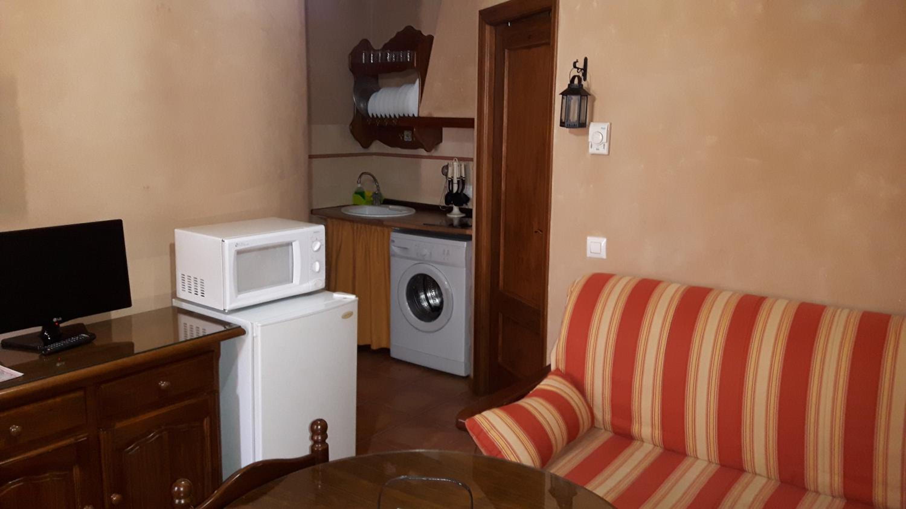 One-Bedroom Apartment (2 Adults) photo 2