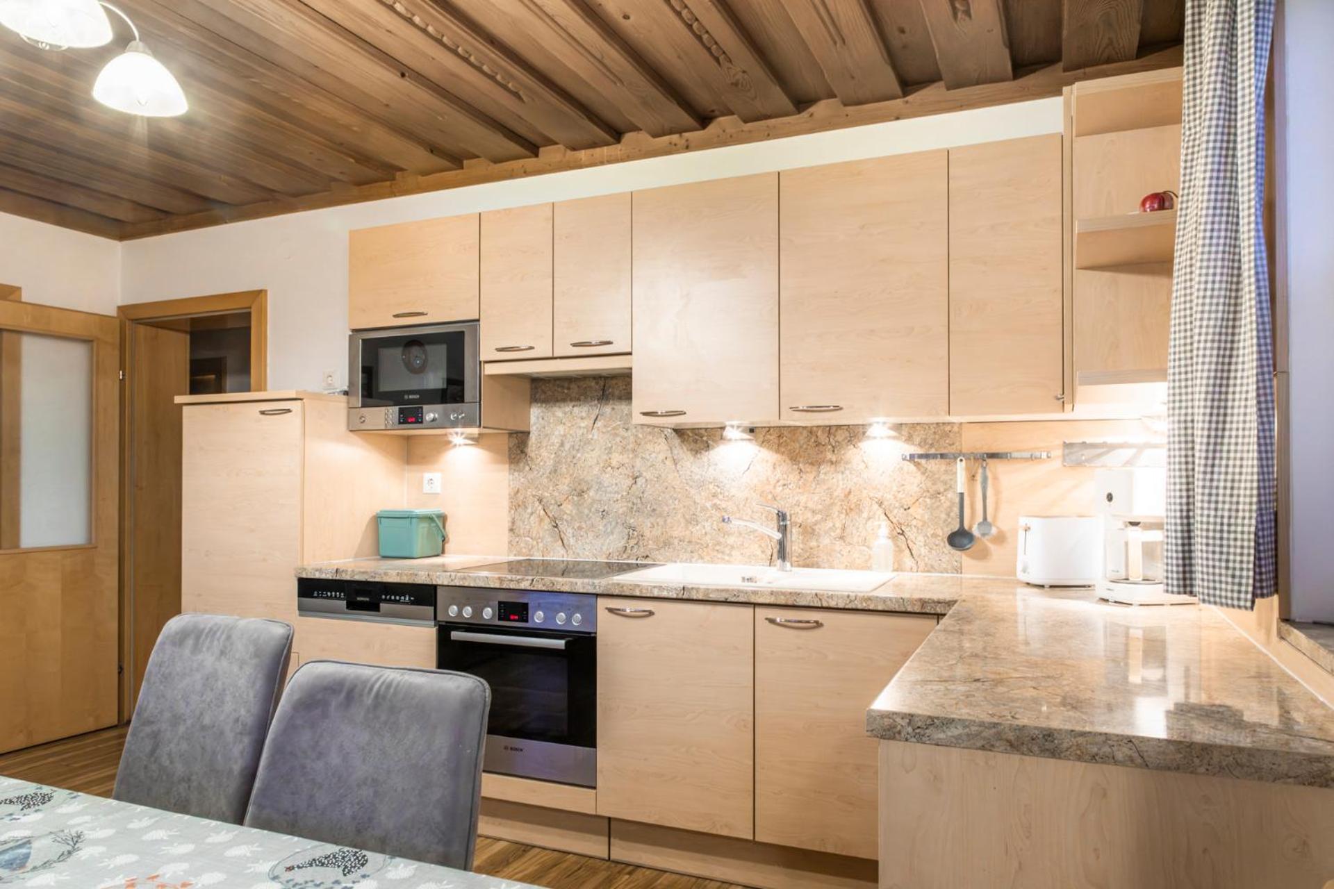 Apartment with Mountain View photo 1