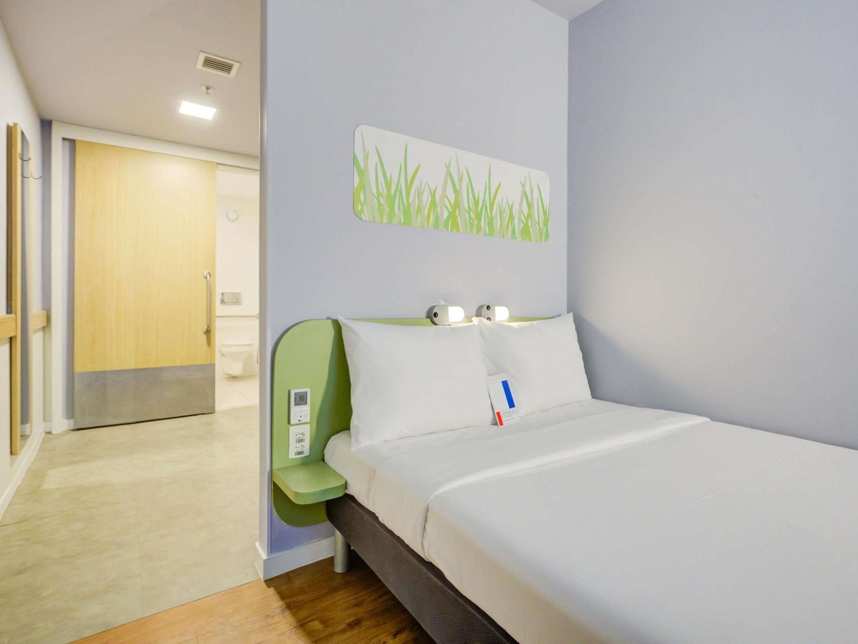 Standard Double Room - Disability Access