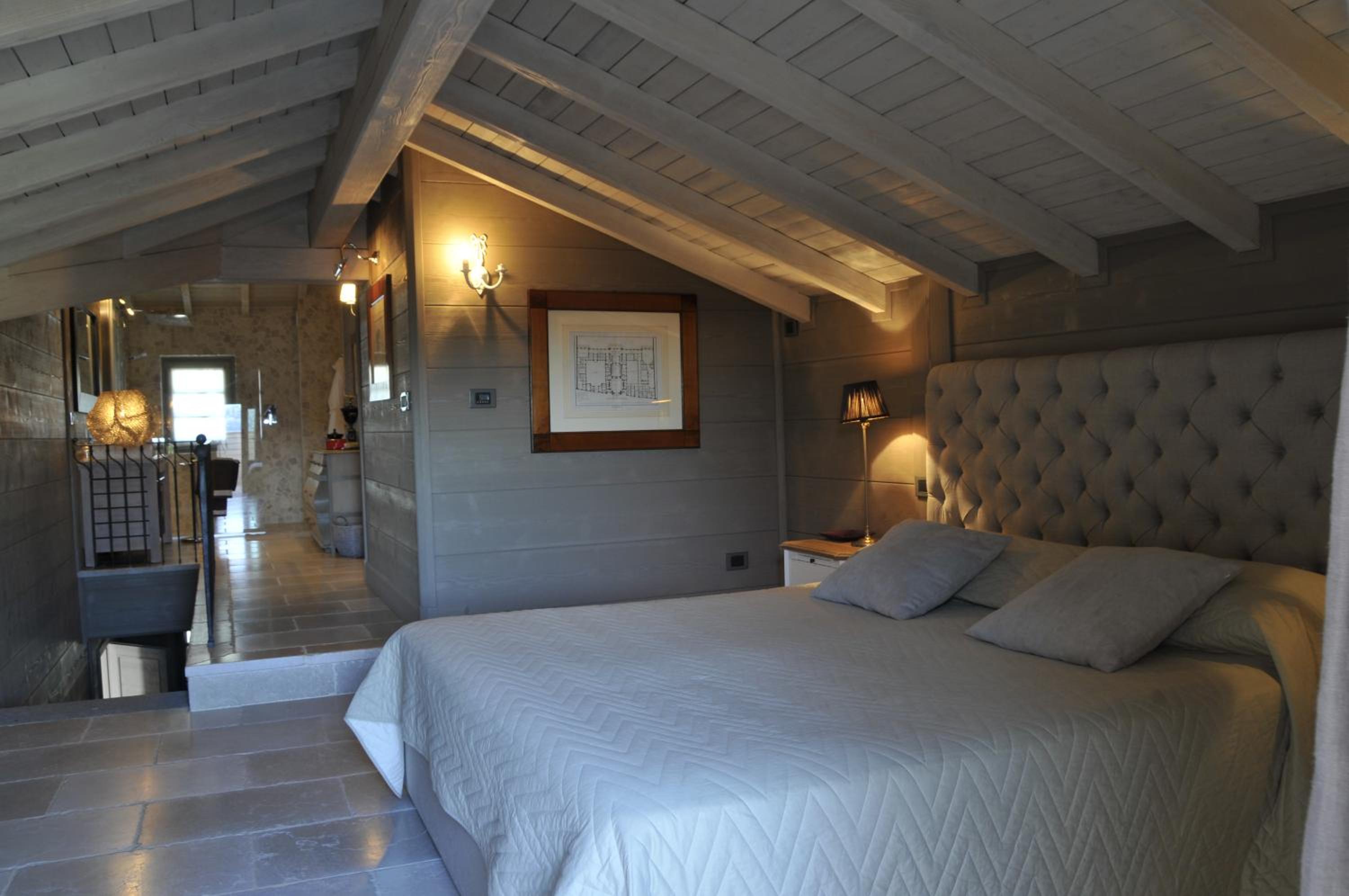 Superior Suite - Photo 1