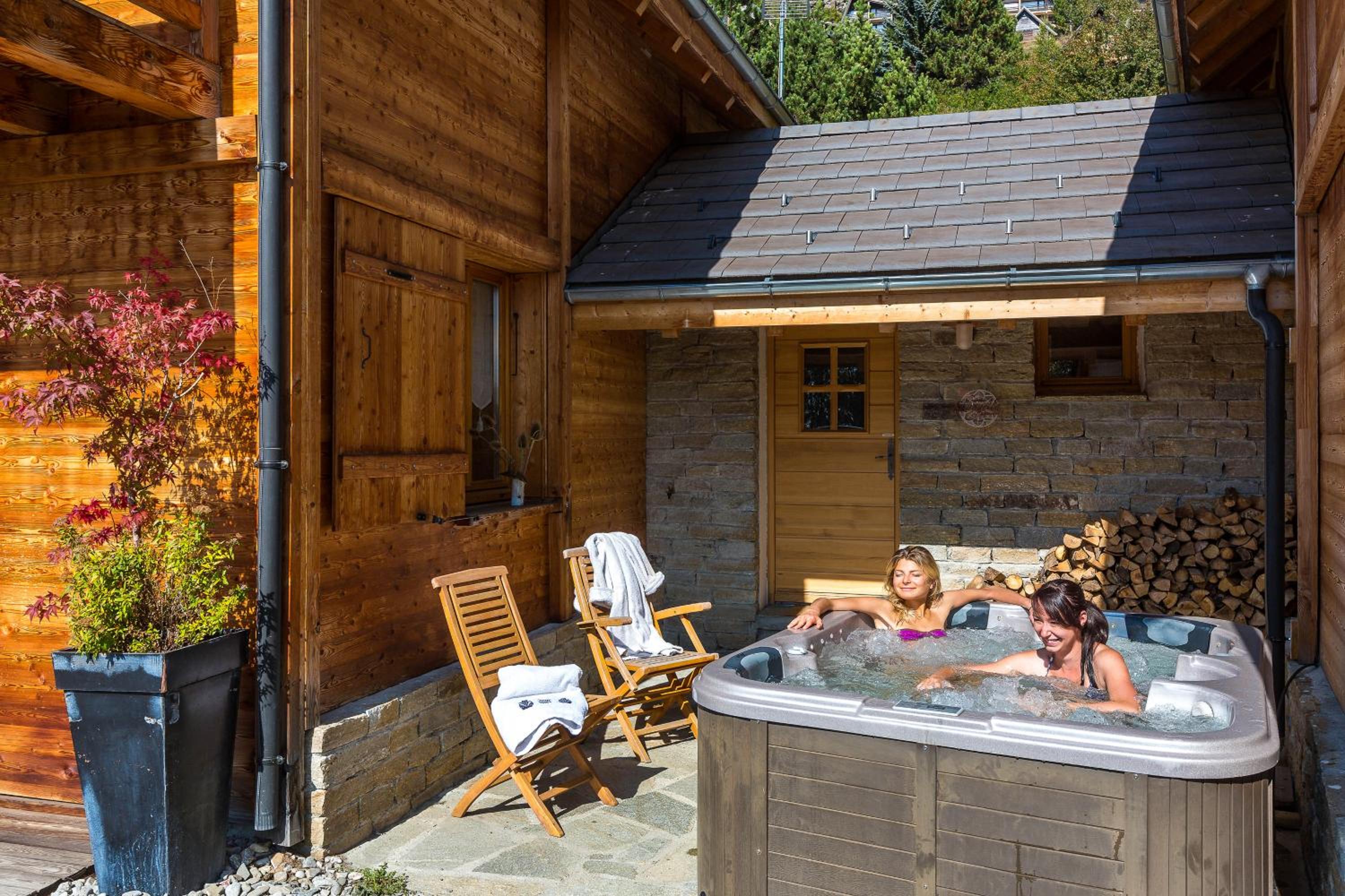 Two-Bedroom Chalet with Jacuzzi
