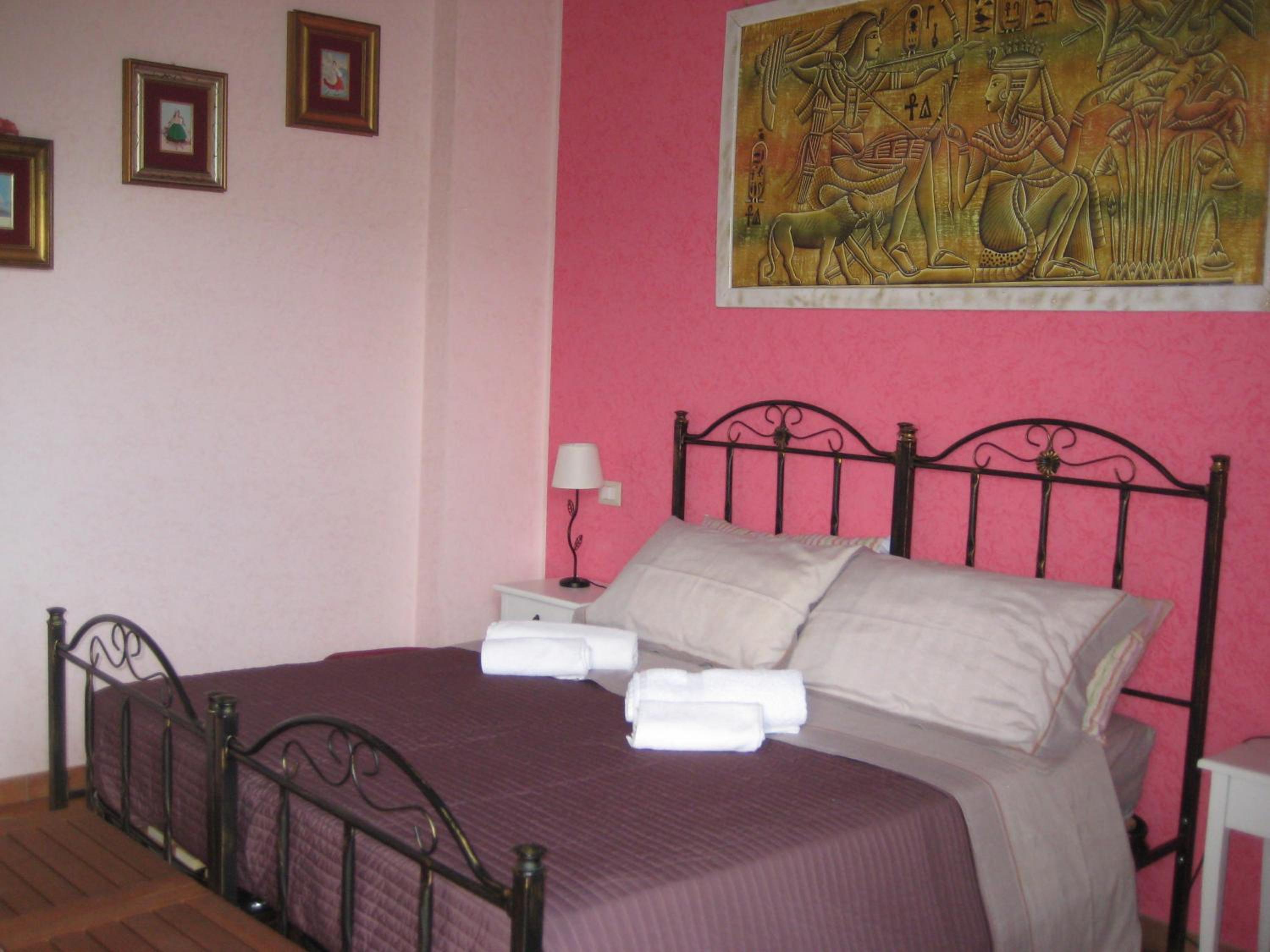 Double Room with Garden View - Photo 11