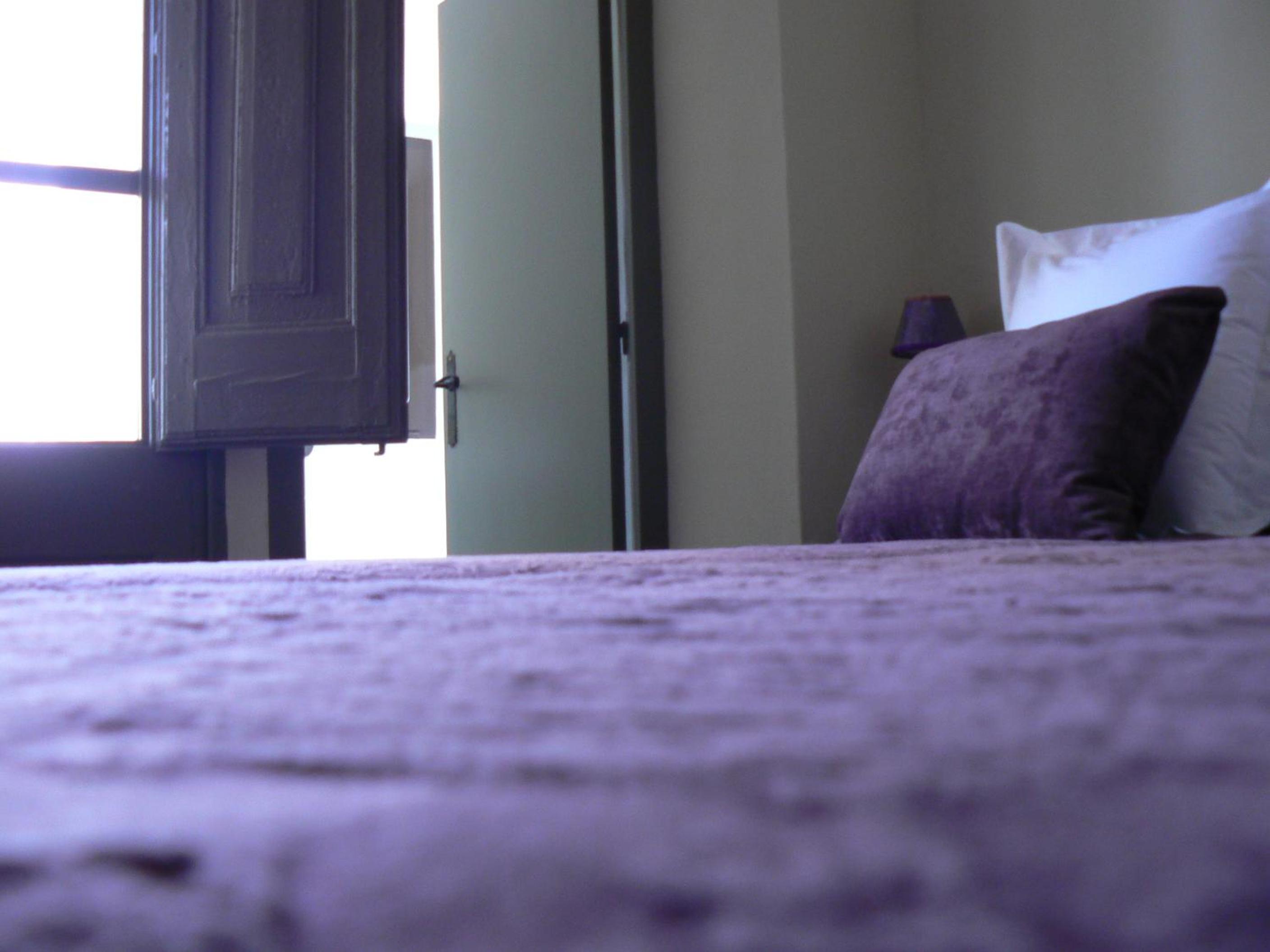 Double or Twin Room - First or Ground Floor - Photo 6