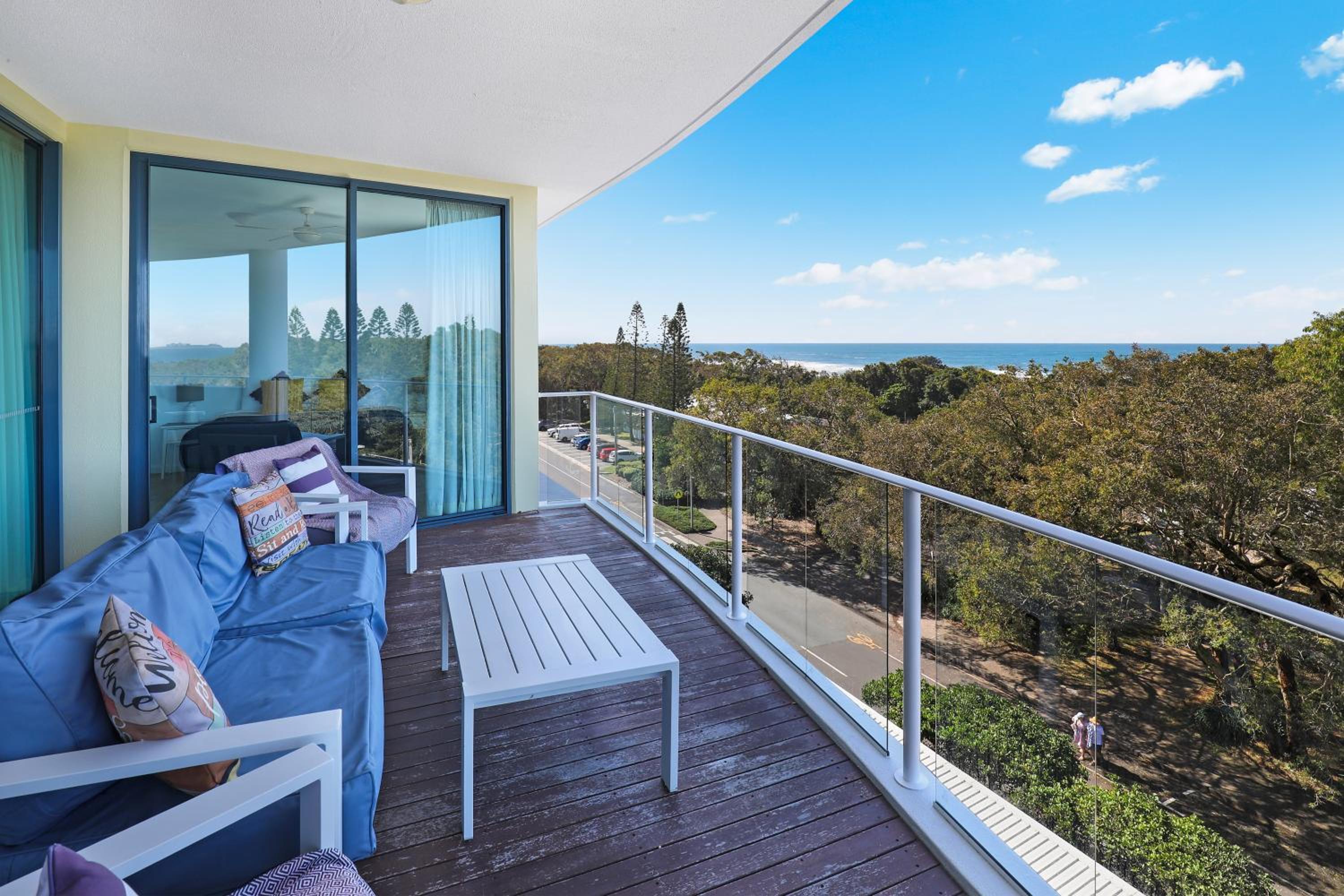 Two-Bedroom Apartment with Ocean View photo 3