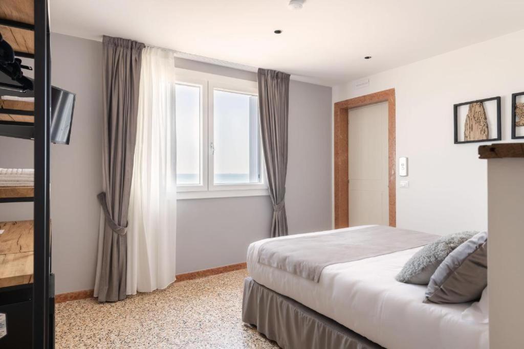 Deluxe Double Room with Sea View Nr. 5 photo 3