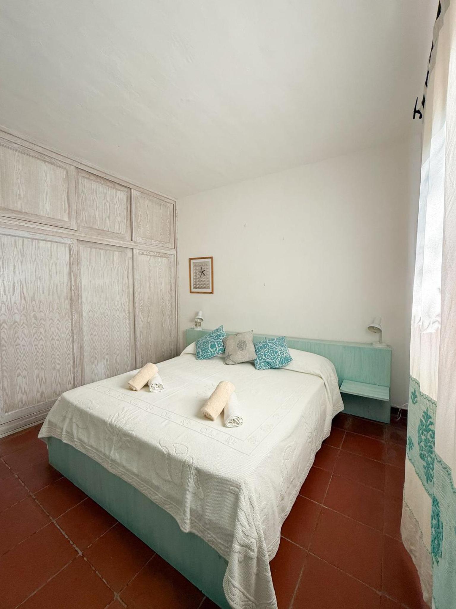 One-Bedroom Apartment with Garden View photo 1