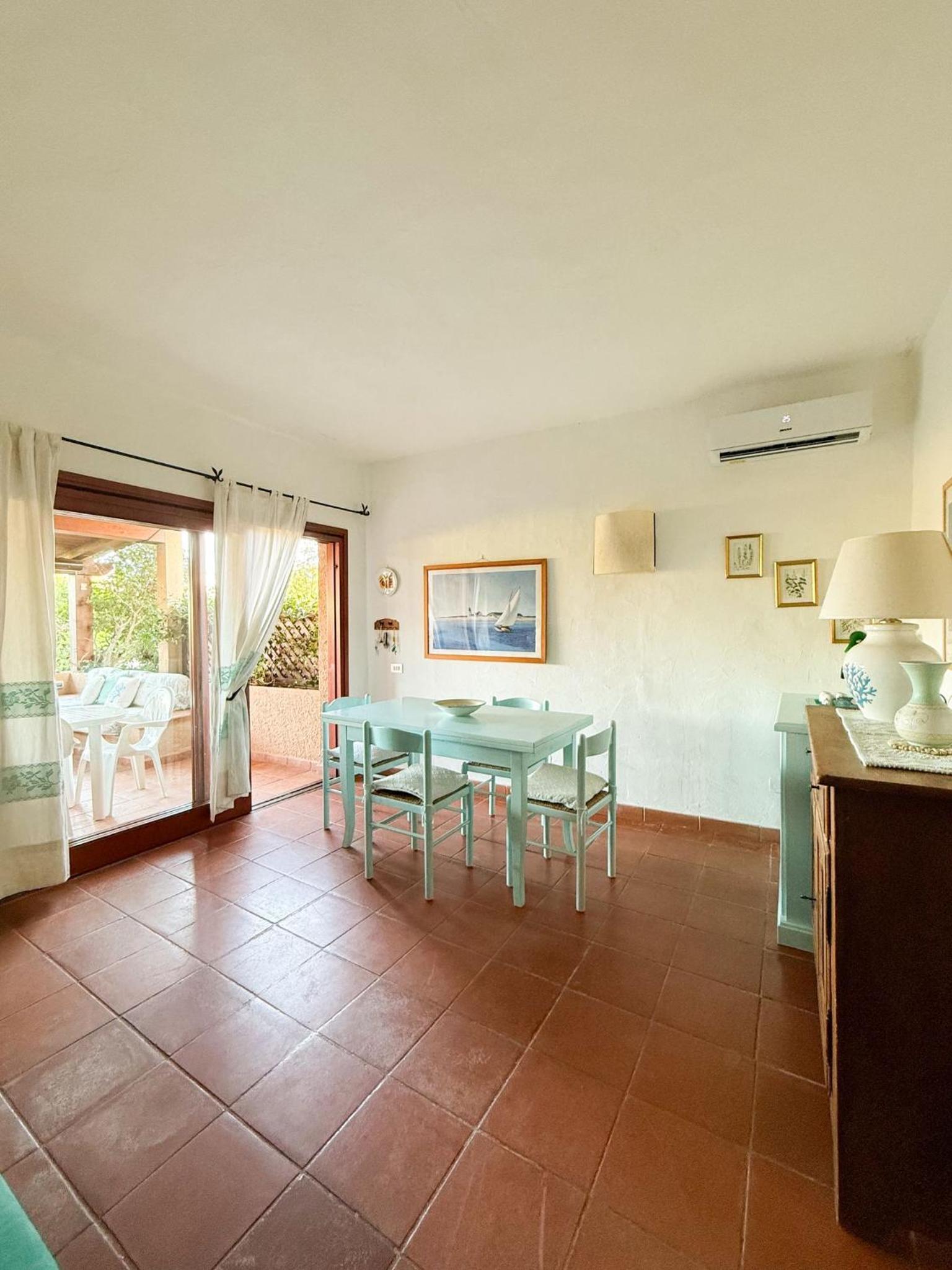 One-Bedroom Apartment with Garden View photo 3