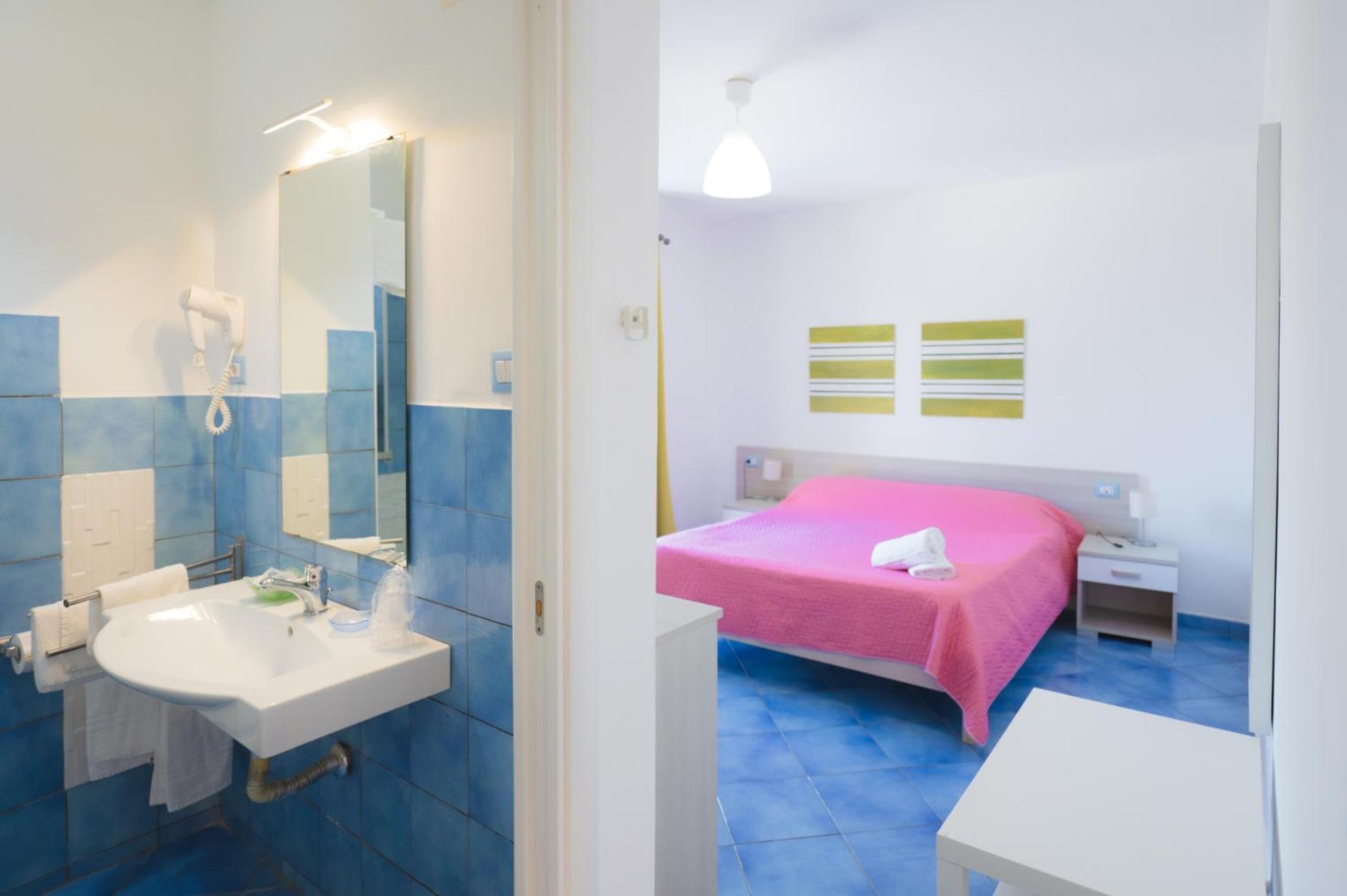 Double Room with Balcony and Sea View