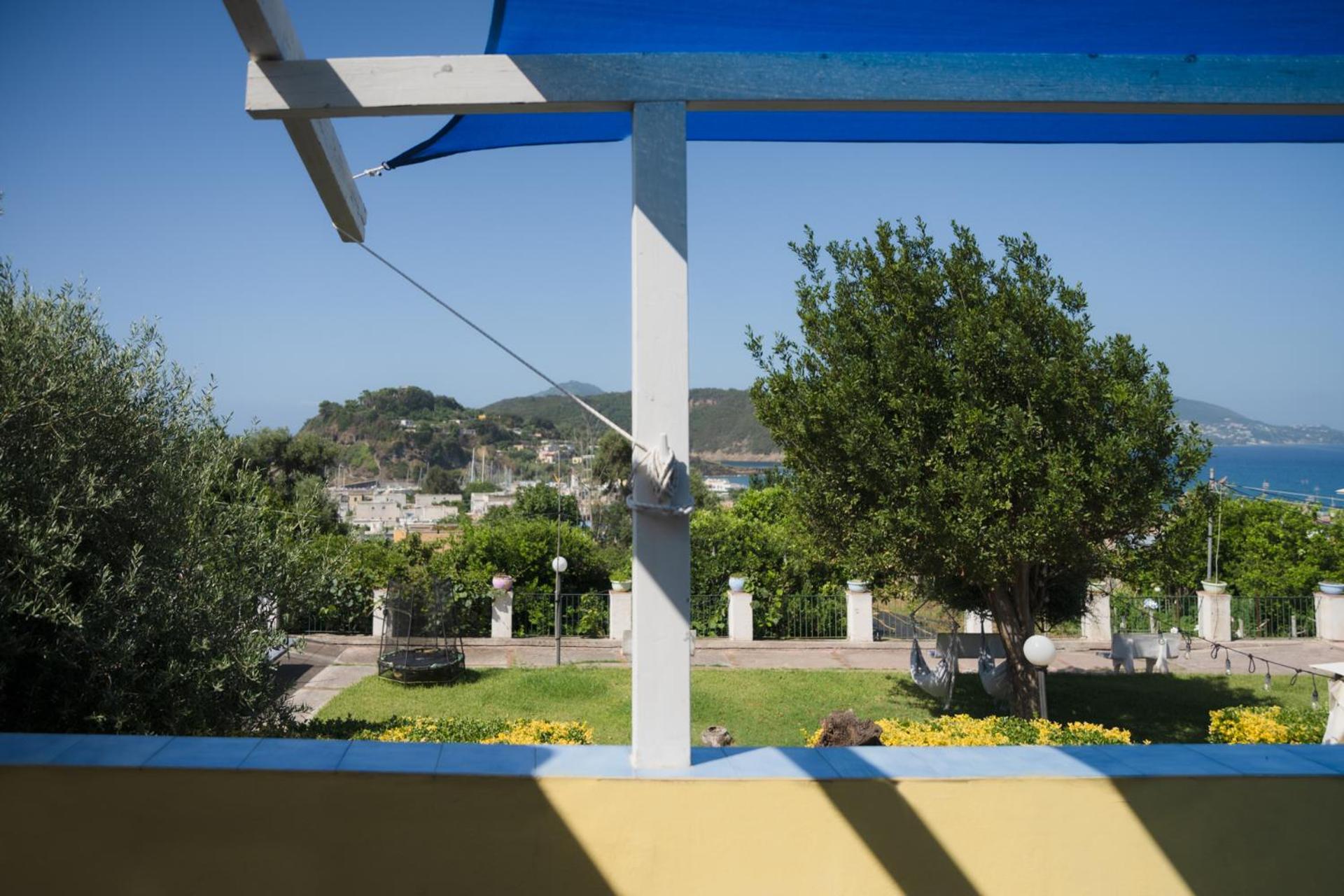 Triple Room with Sea View