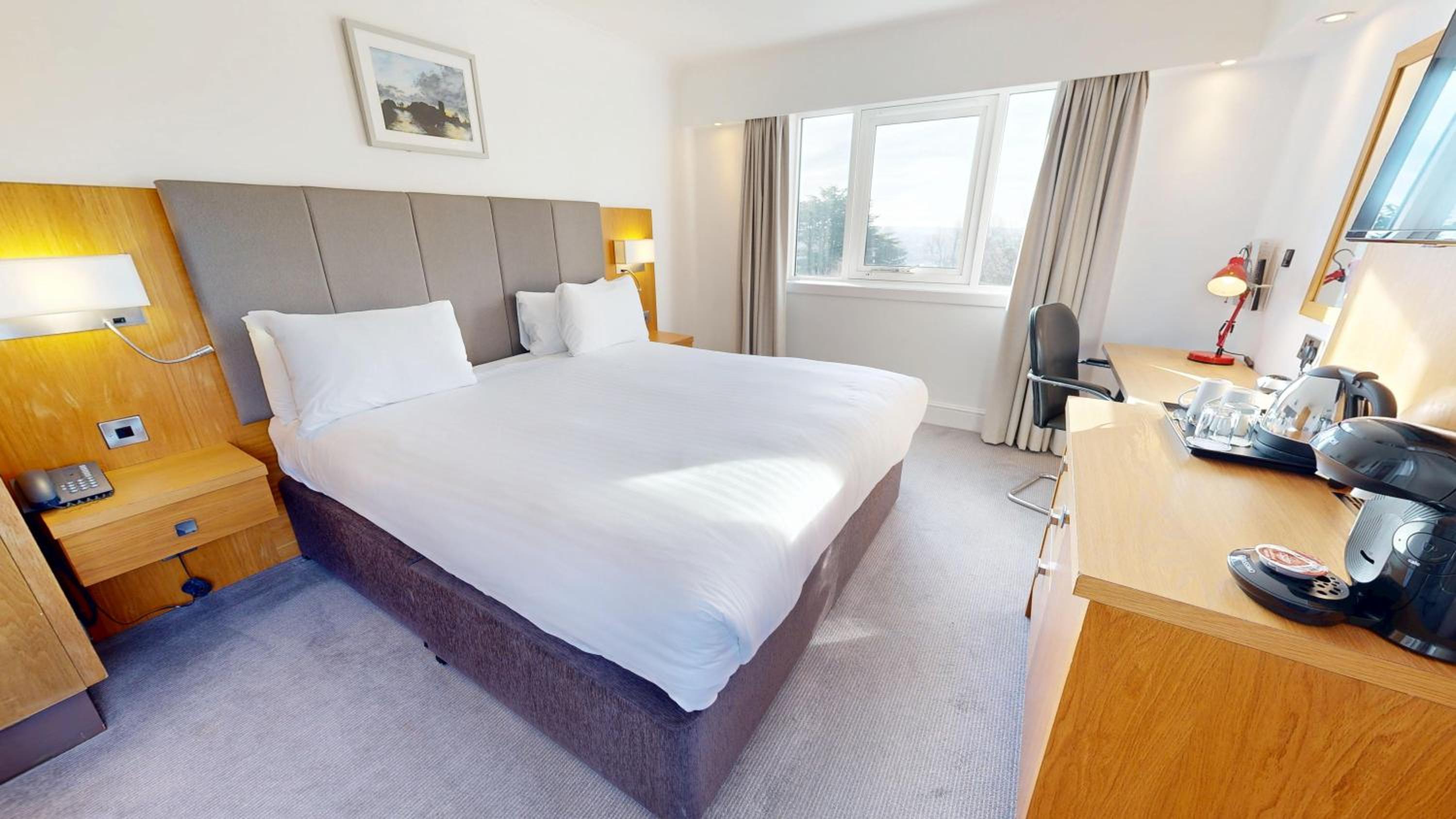 Standard King Room - Disability Access - Photo 1