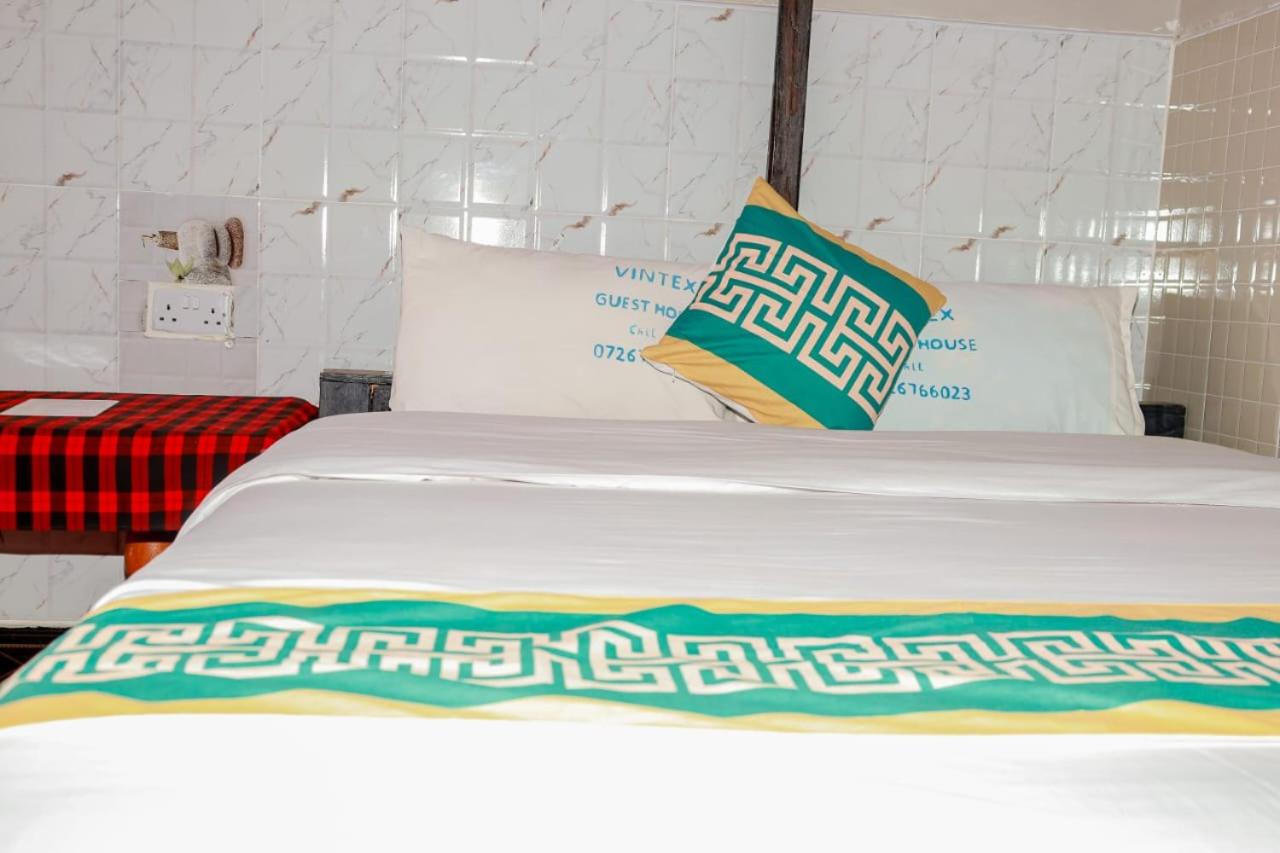 Budget Twin Room photo 3