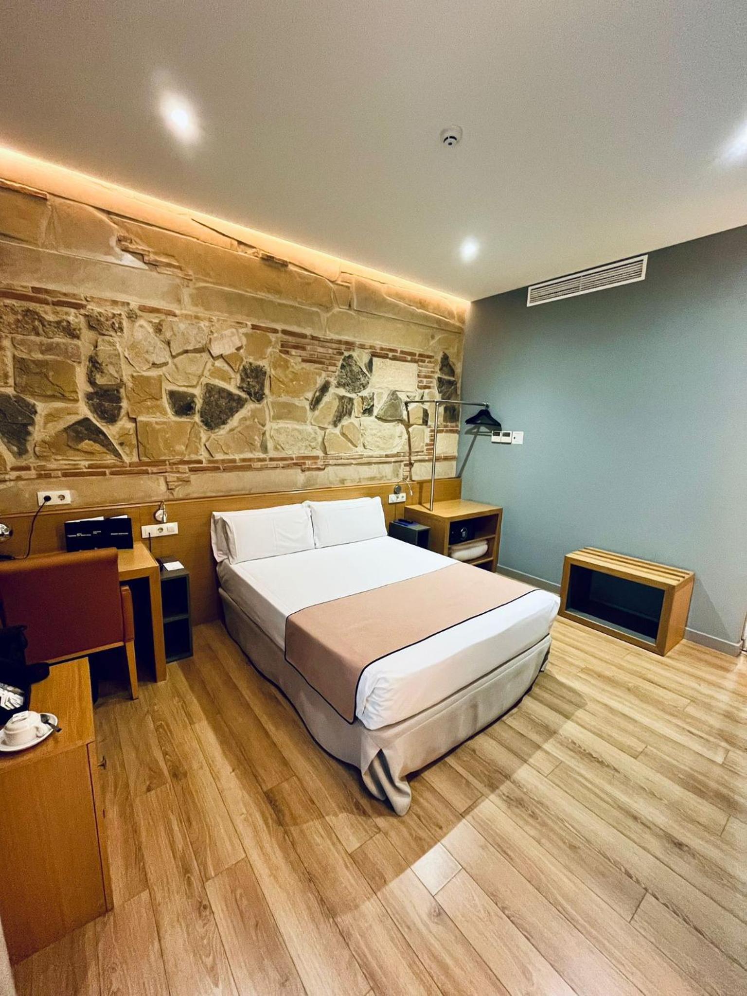 Habitación #193820027