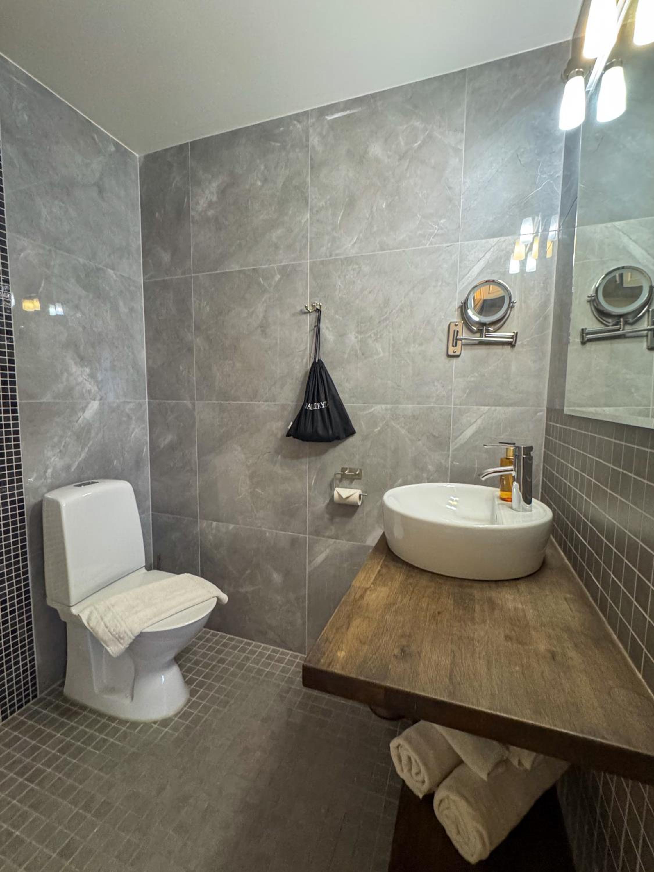 Standard Double Room - Annex photo 1