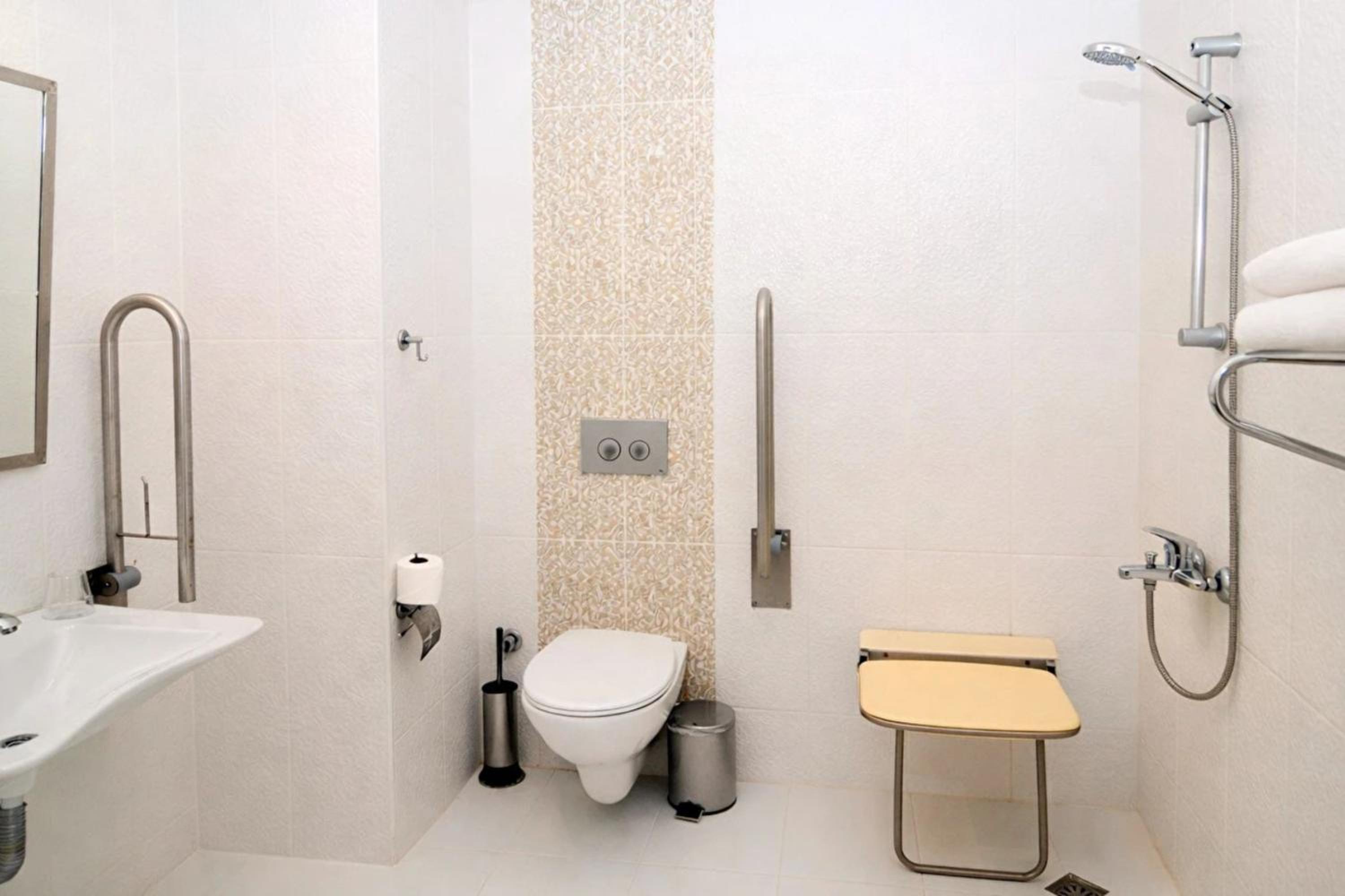 Double or Twin Room - Disability Access