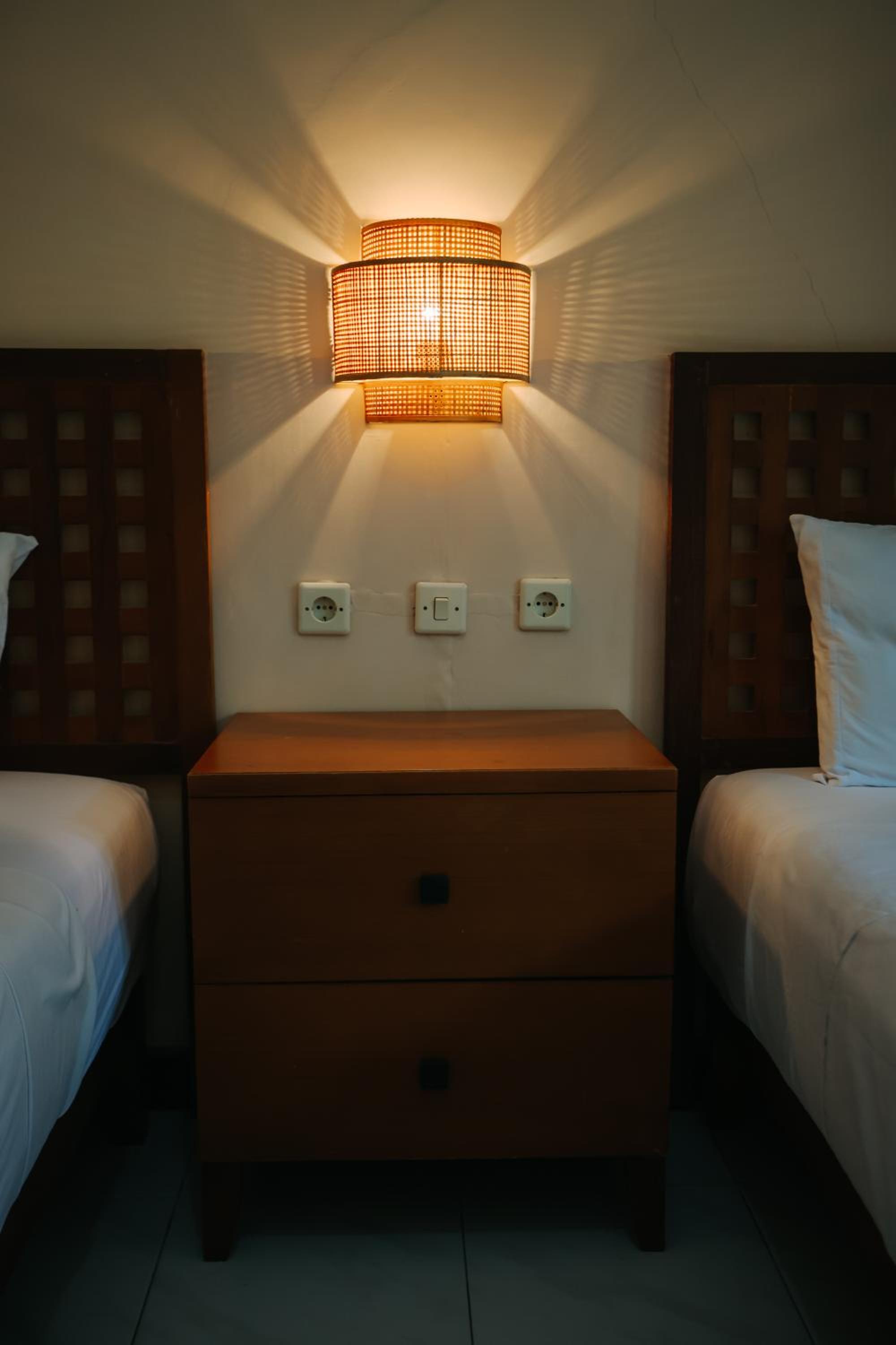 Standard Double Room - Photo 14