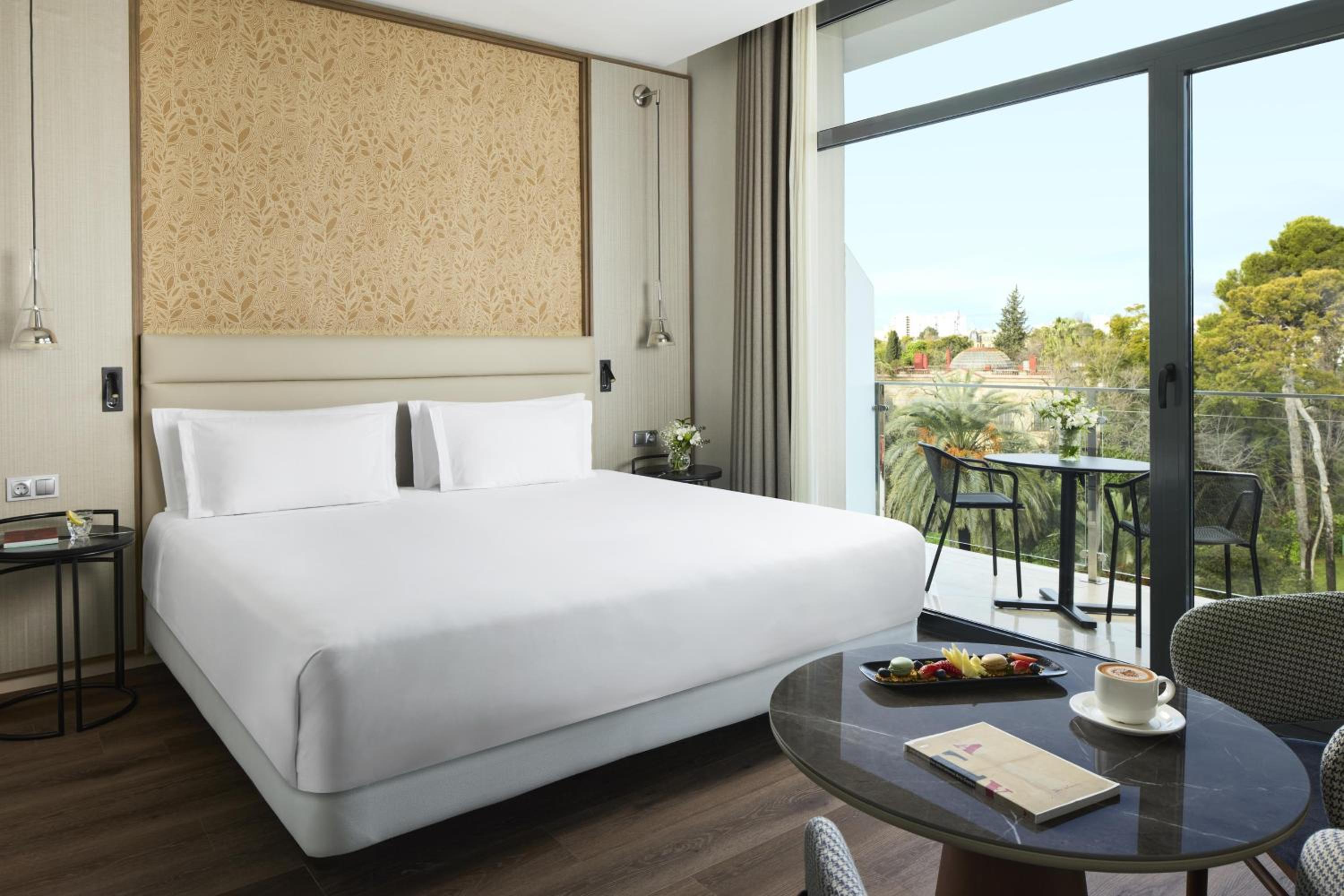 Superior New Style Room with Terrace - Photo 1
