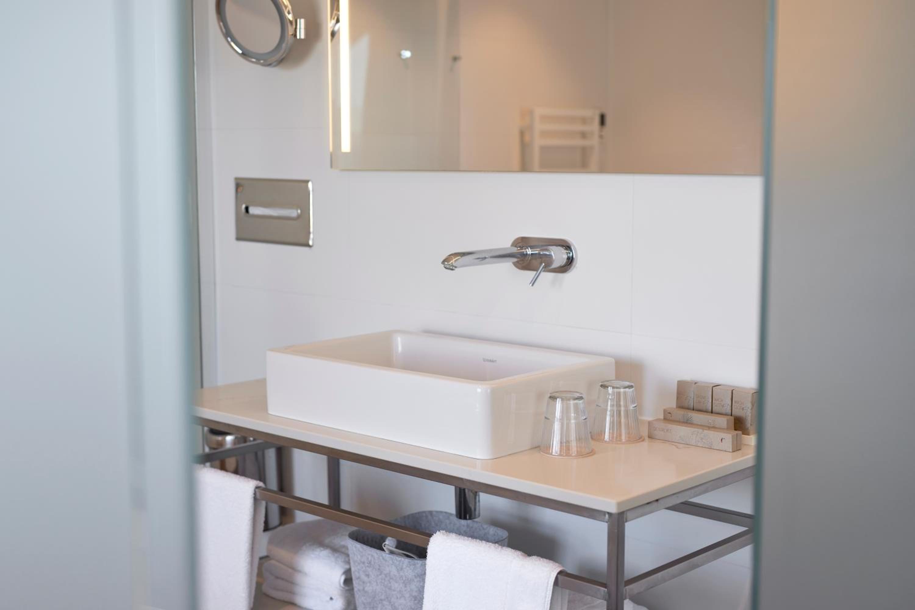 Superior Suite with bath photo 1