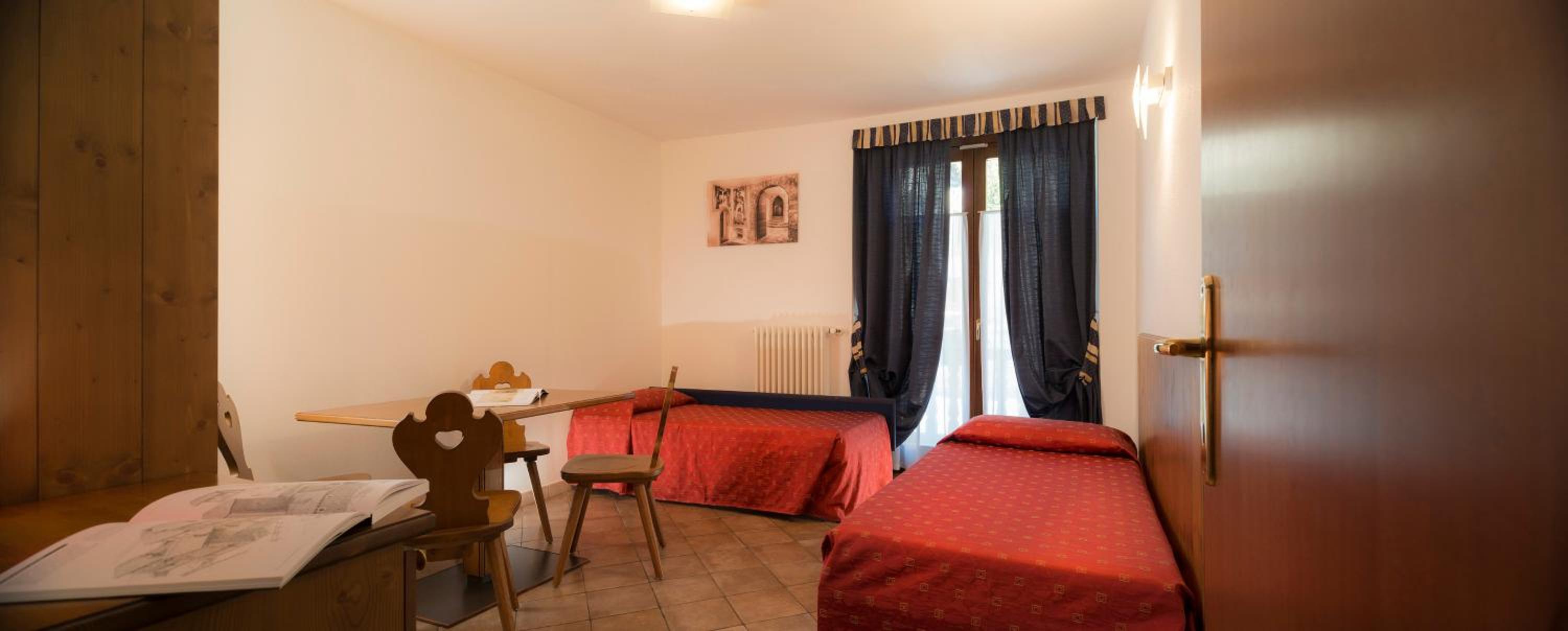 Quadruple Room - Photo 3