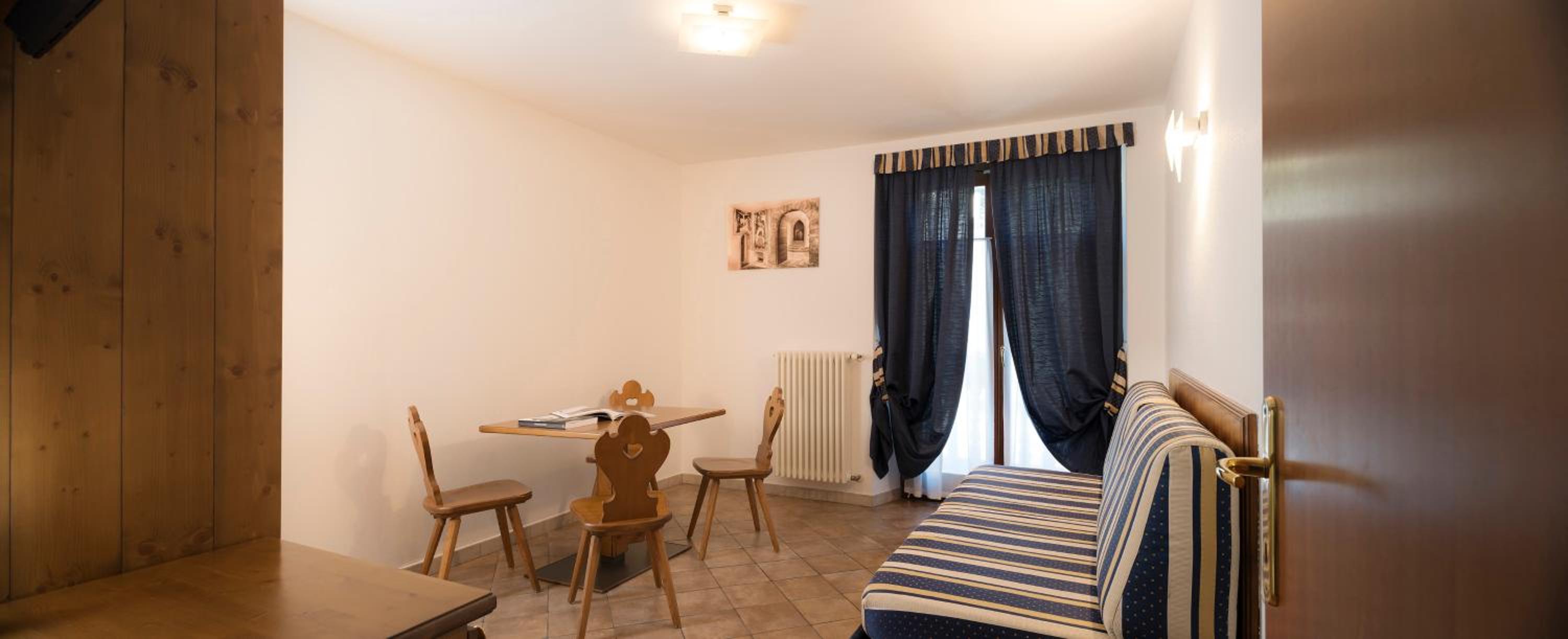 Quadruple Room with Kitchenette