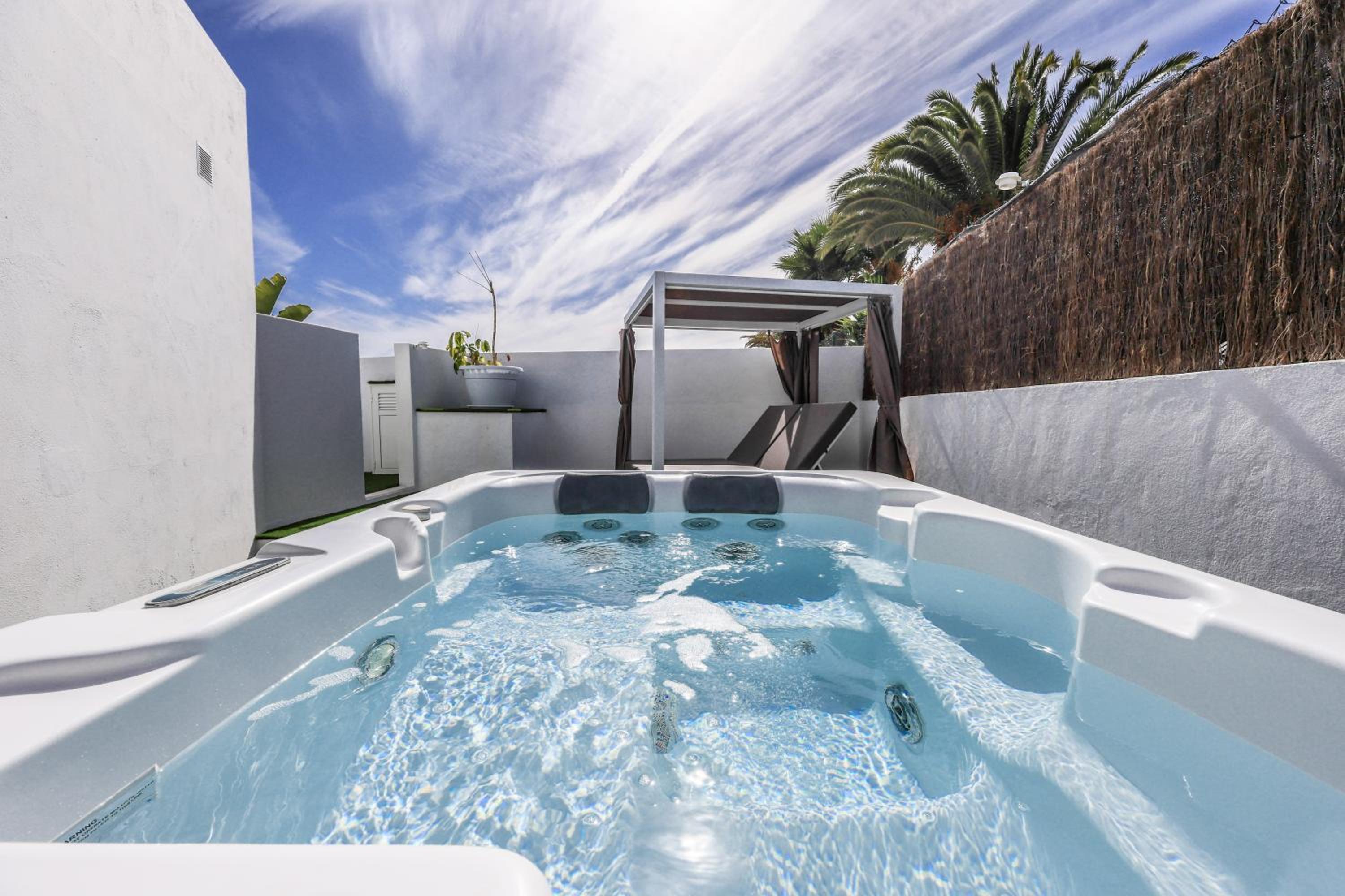 One-Bedroom Villa photo 1