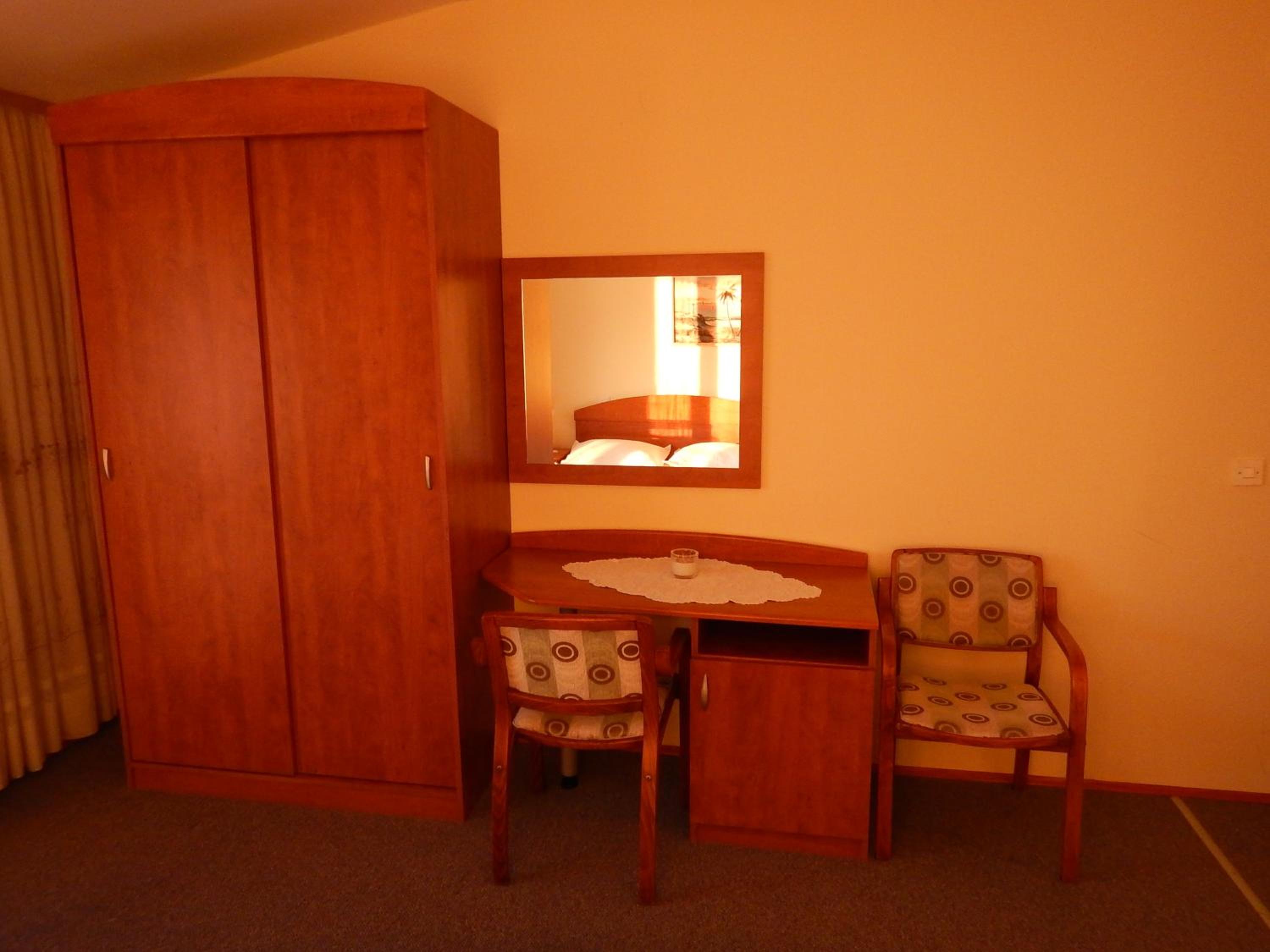 Two-Bedroom Apartment photo 3