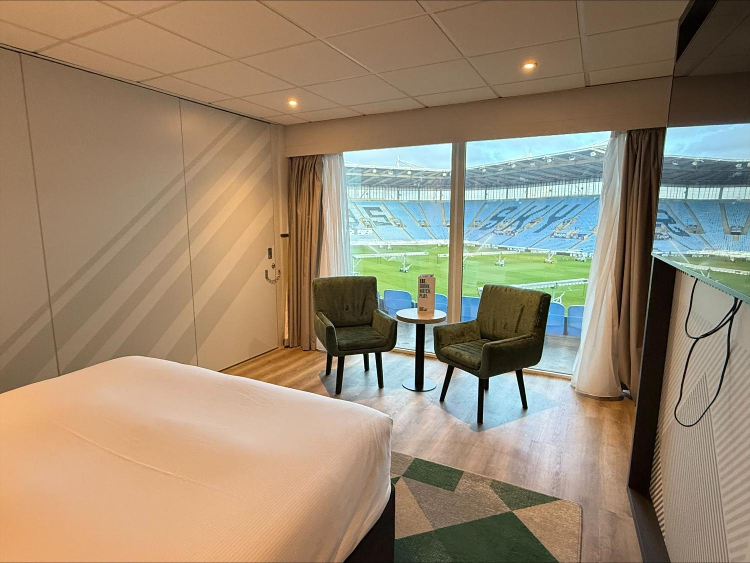 Queen Room - Mobility Access photo 1